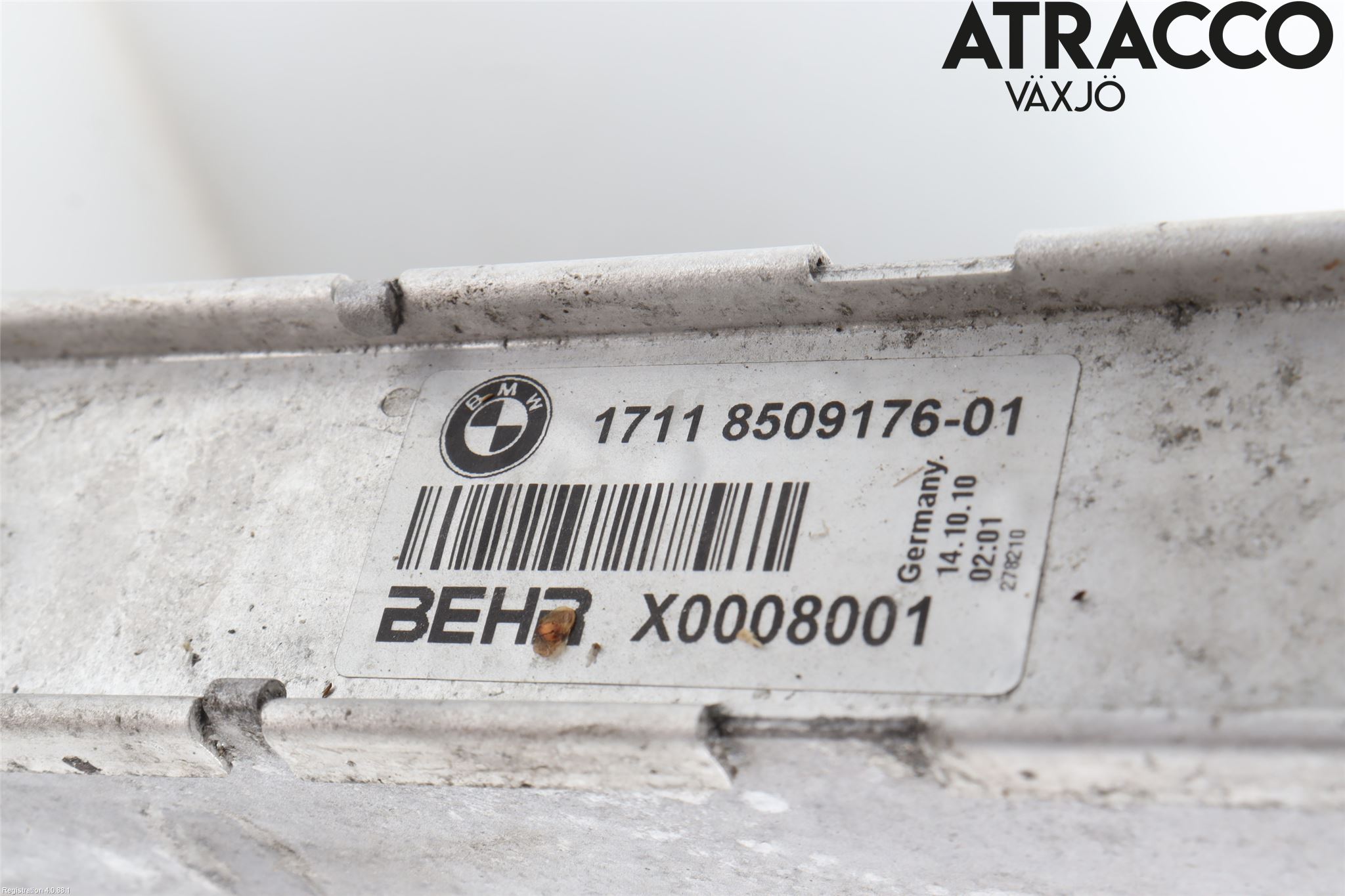 BMW 5 F10/F11/F18 09-17 Radiator Automat