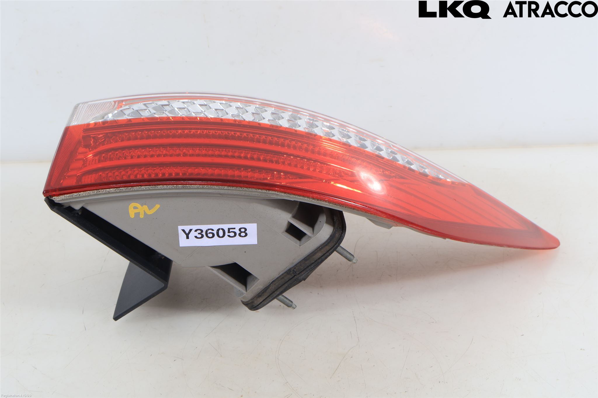 Ford MONDEO 07-15 Baklykt Høyre