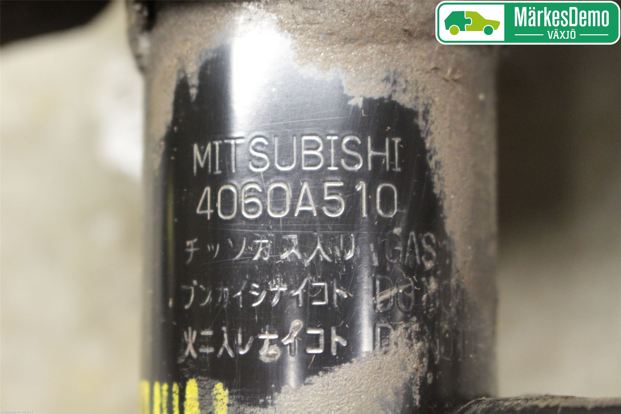 Mitsubishi ASX 10-22 Fjærbein Foran Høyre