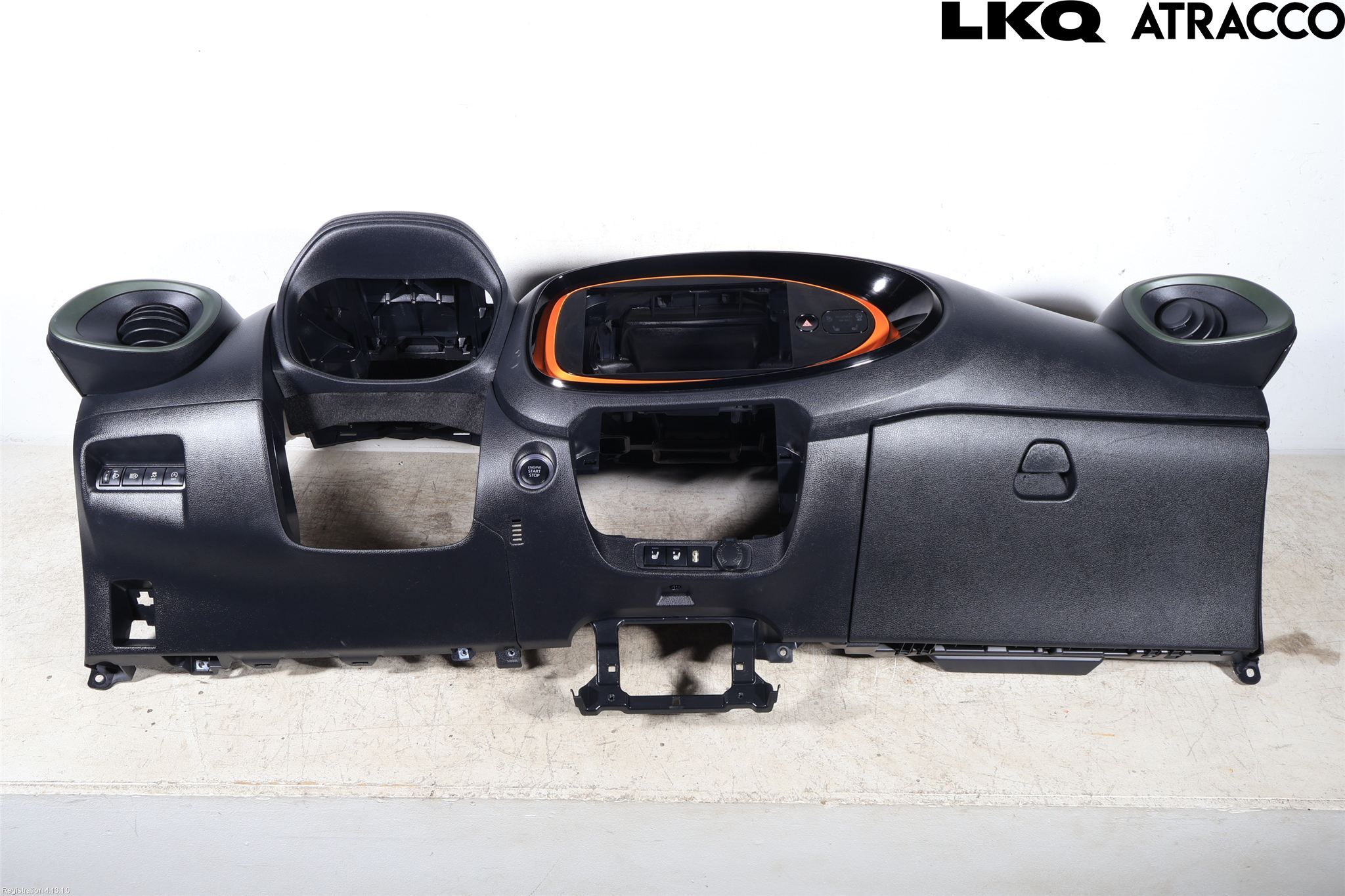 Toyota AYGO X AB70 22- Dashbord