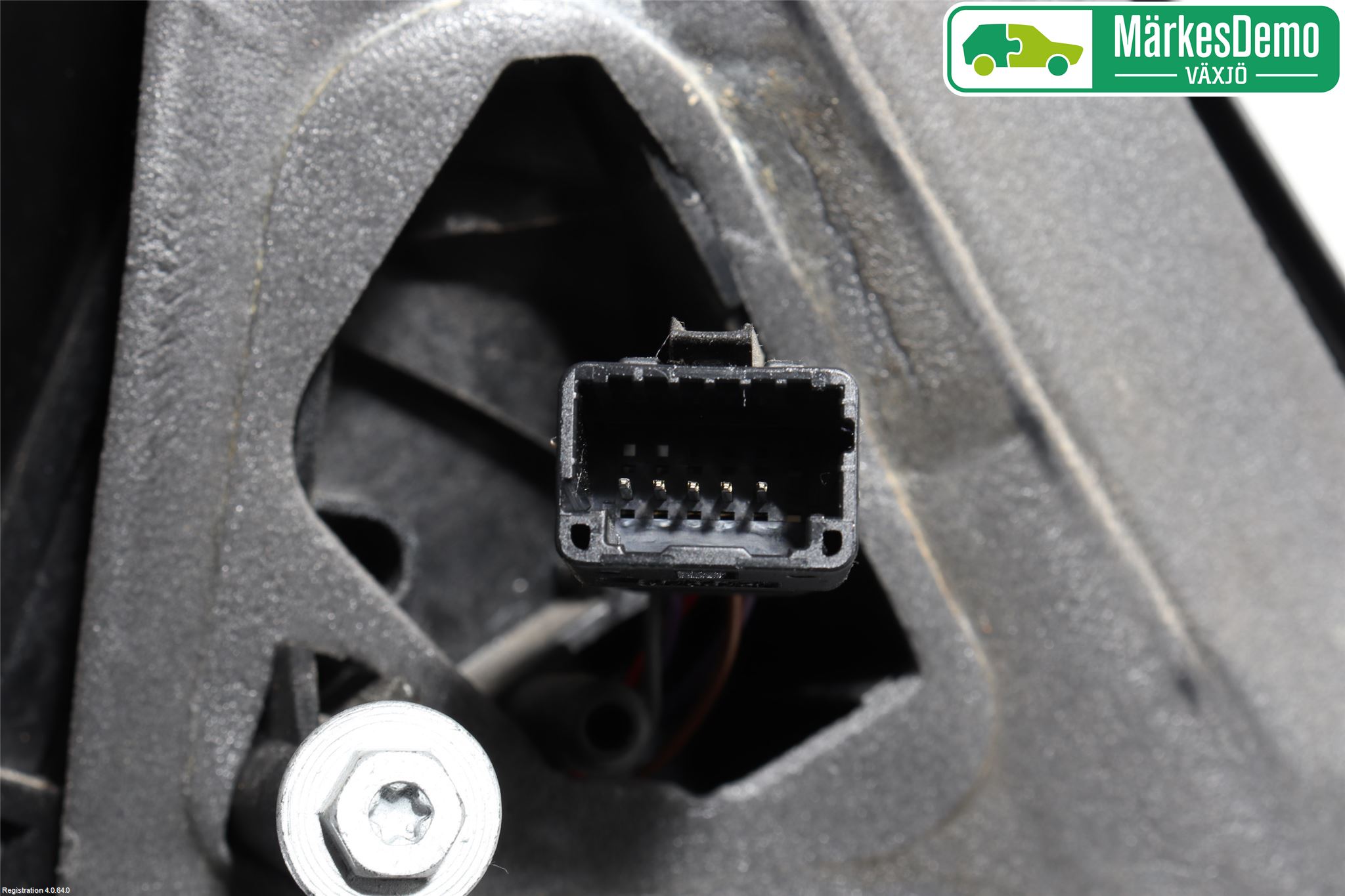 Renault CLIO III  06-09 Speil V M-El Justering