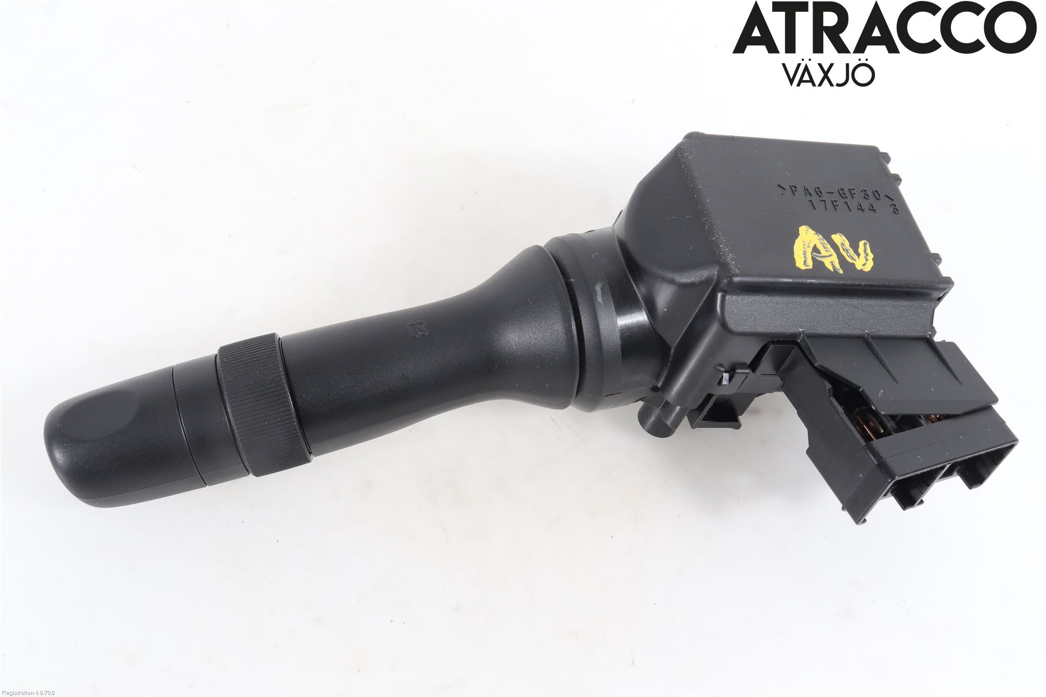 Toyota AVENSIS 16-18 Bryter Ratt Visker - Spyler
