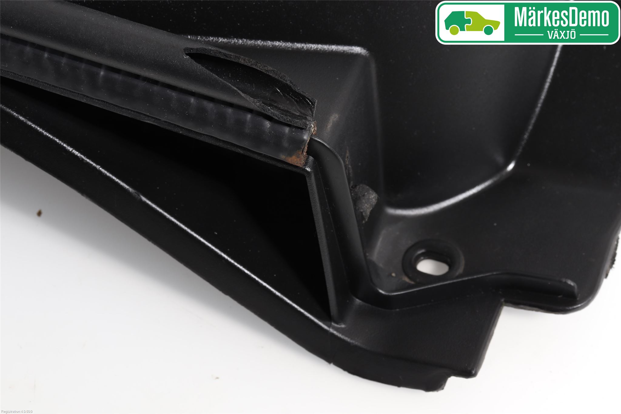 Hyundai H-1/STAREX 08-21 Visker Deksel-Grill-Under Frr