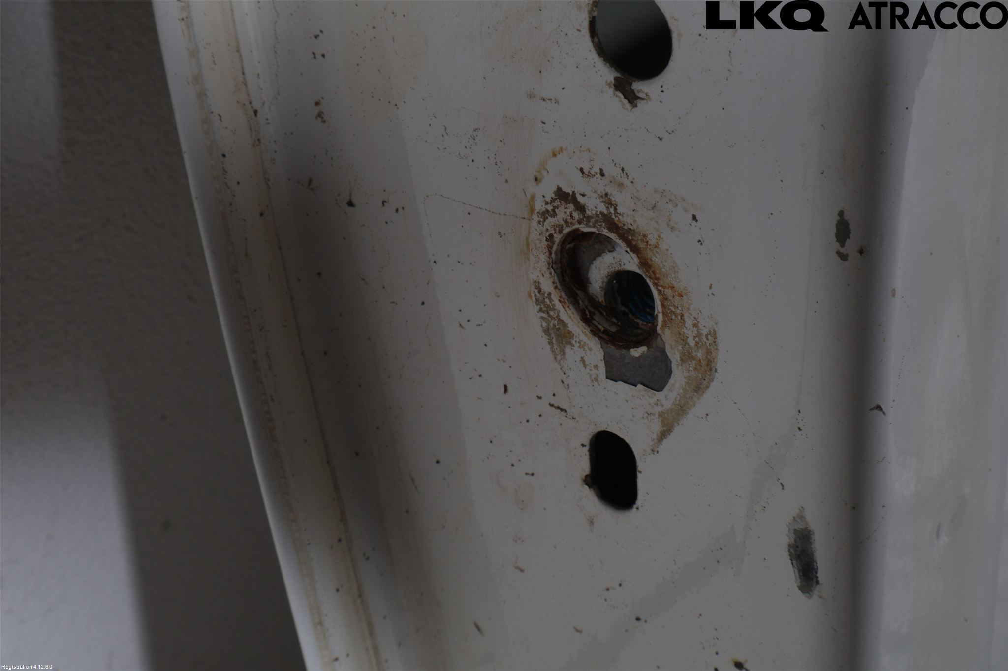 Toyota HILUX 16- Lasteplan Luke Bak