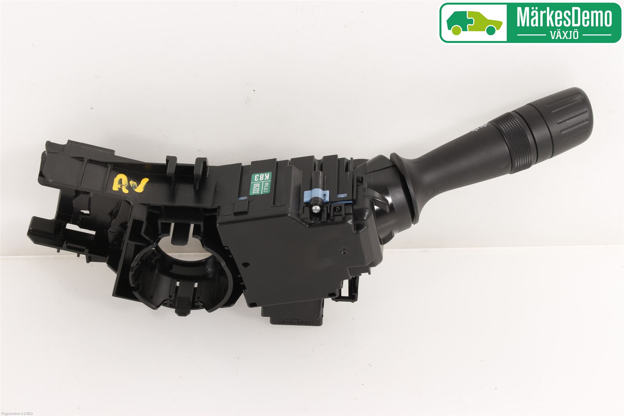 Toyota RAV4 13-18 Bryter Ratt Blinklys - Lys