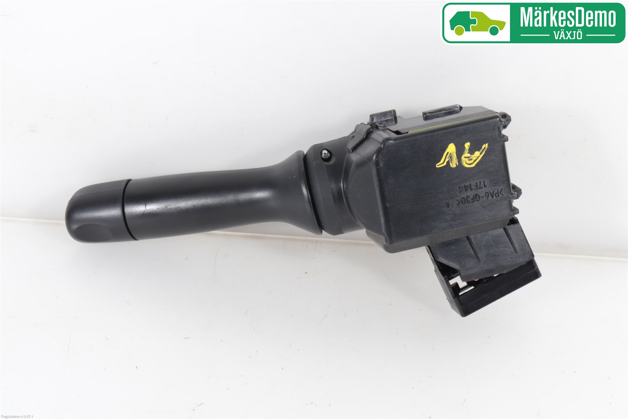Toyota AYGO 15-21 Bryter Ratt Visker - Spyler