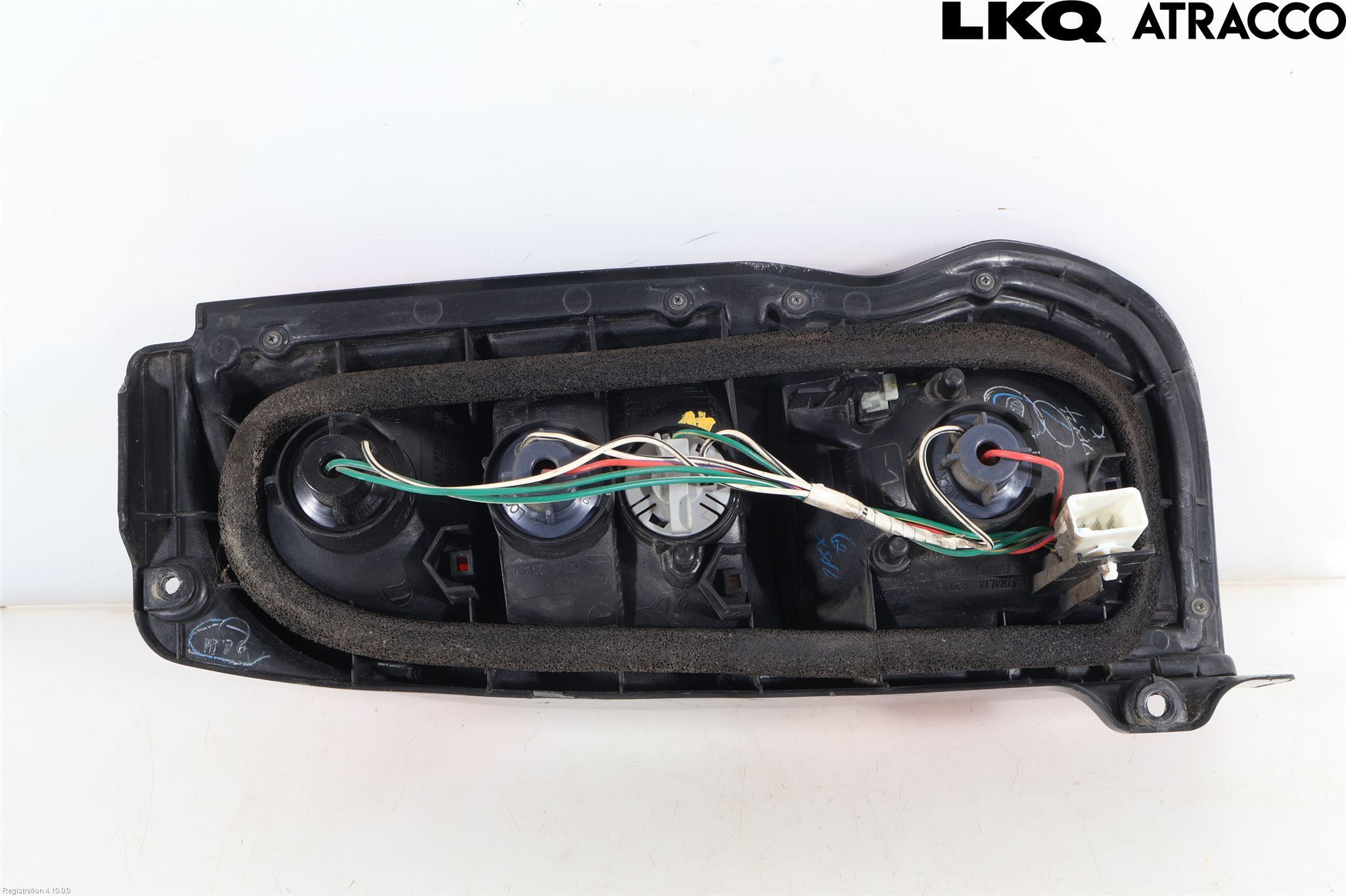 Toyota HI-ACE 06-12 Baklykt Venstre