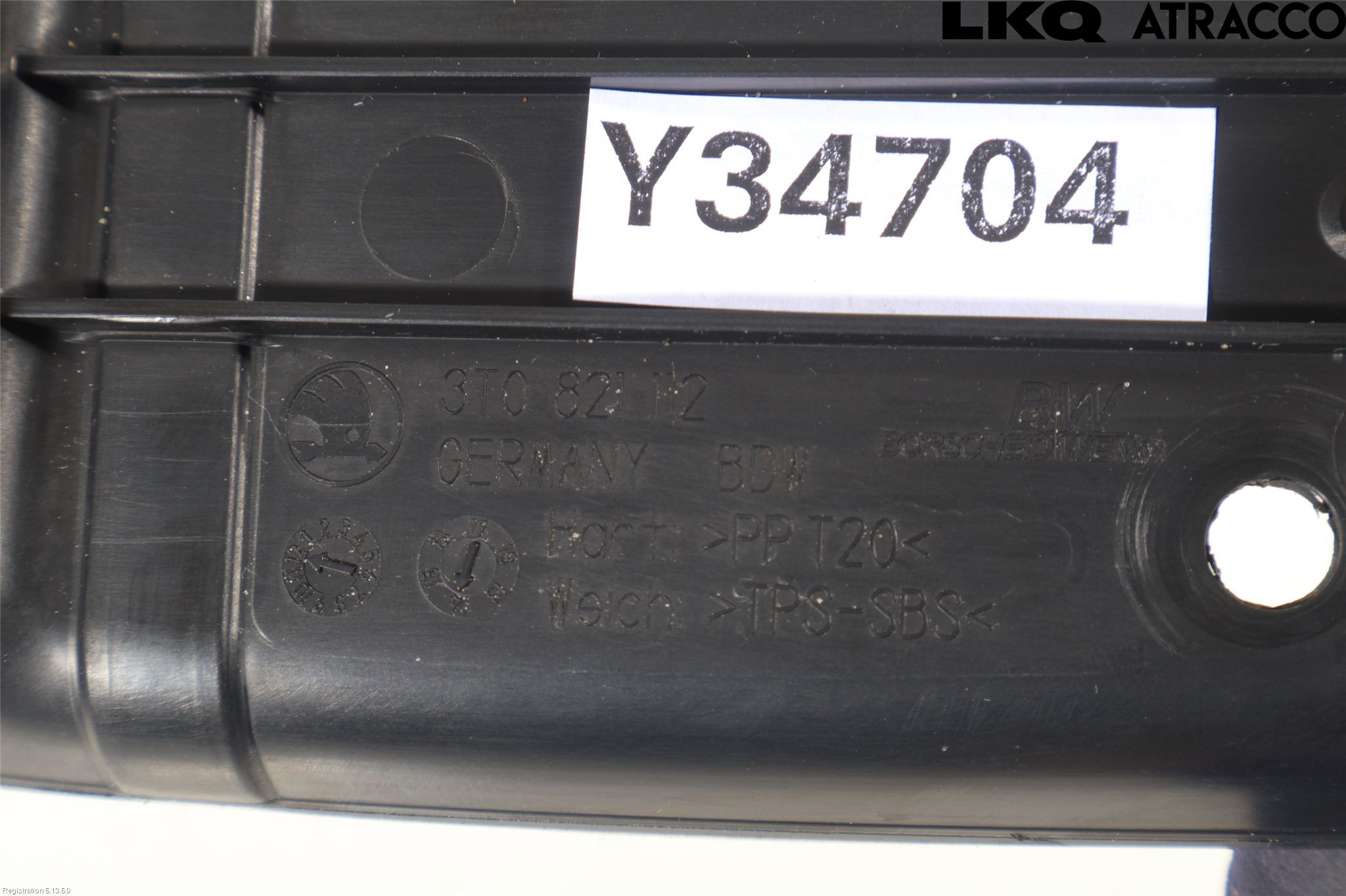 Skoda SUPERB 09-15 Skjerm Hjørne Utfylling Foran