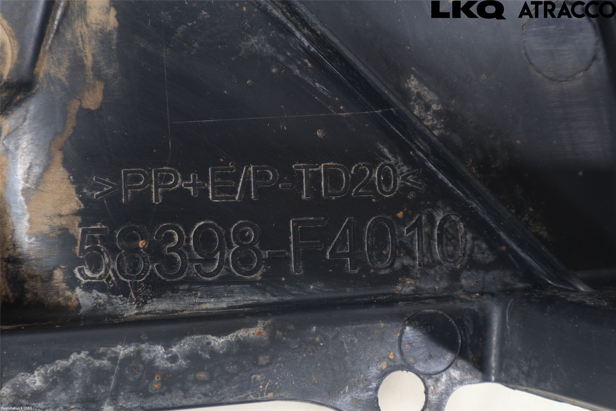 Toyota C-HR 16-23 Bunnplate U Motor-Gear-Dørk