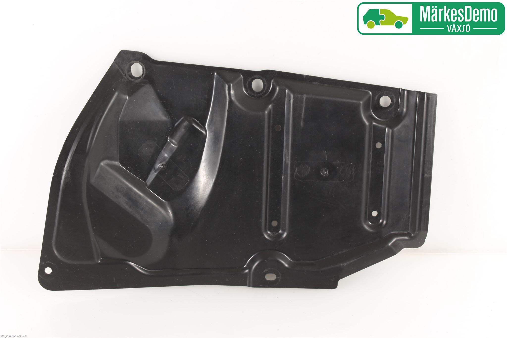 Toyota AVENSIS 16-18 Bunnplate U Motor-Gear-Dørk