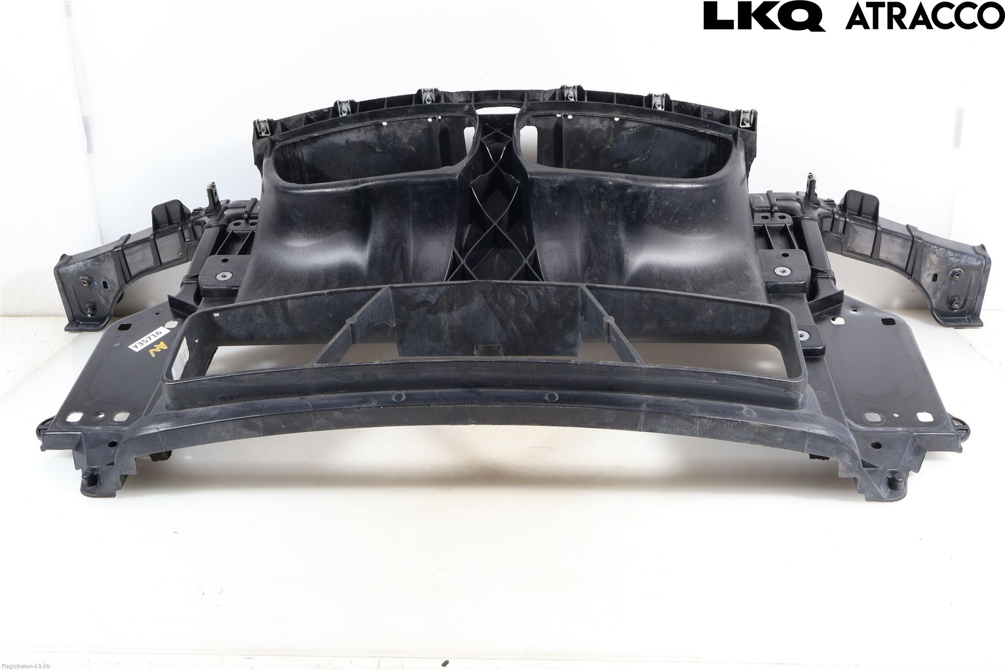 BMW 3 F30/F31/F80 12-19 Frontstykke-Boks