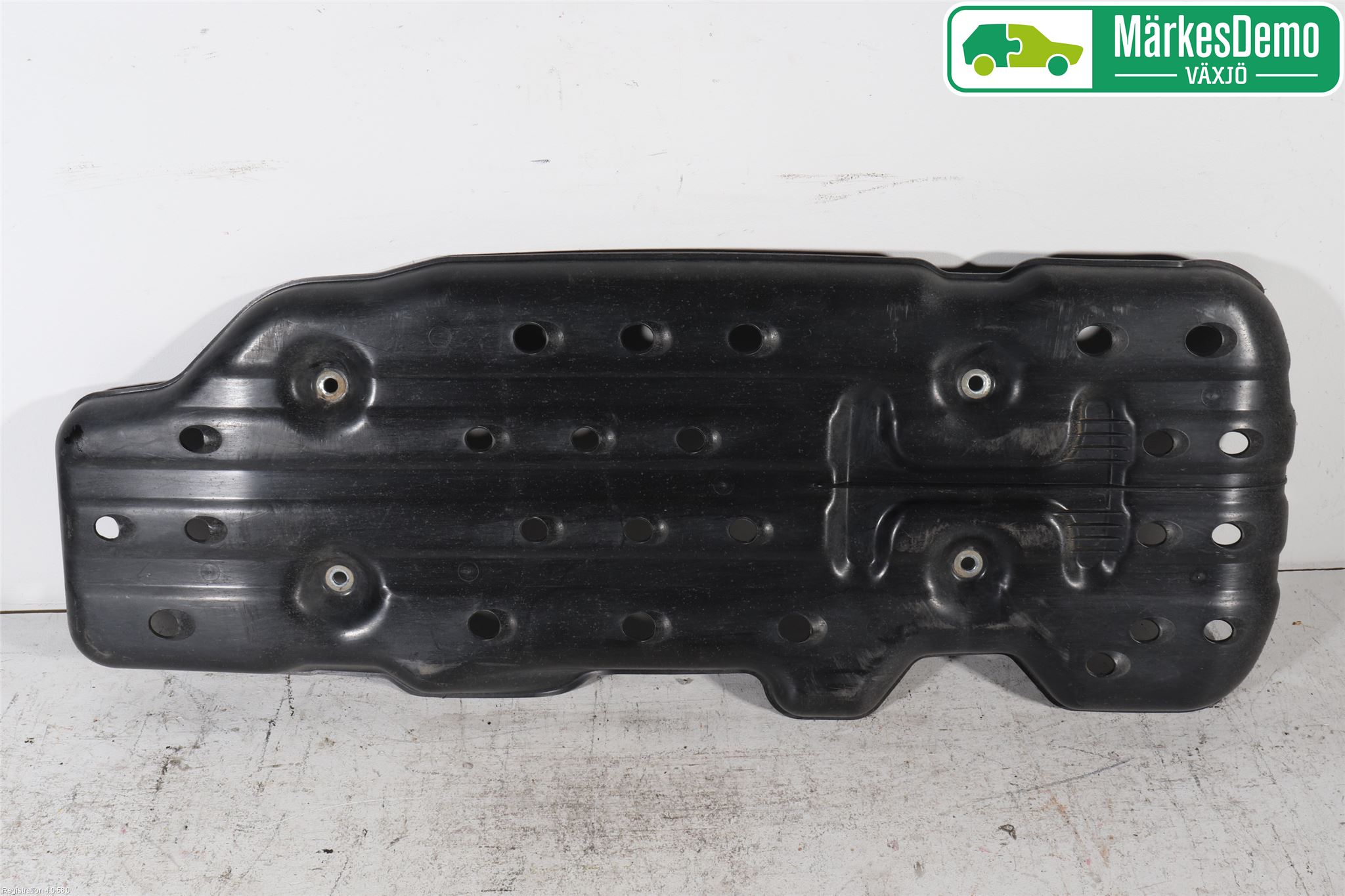 Toyota HILUX 05-16 Drivstoff Tank Beskytelsesplat