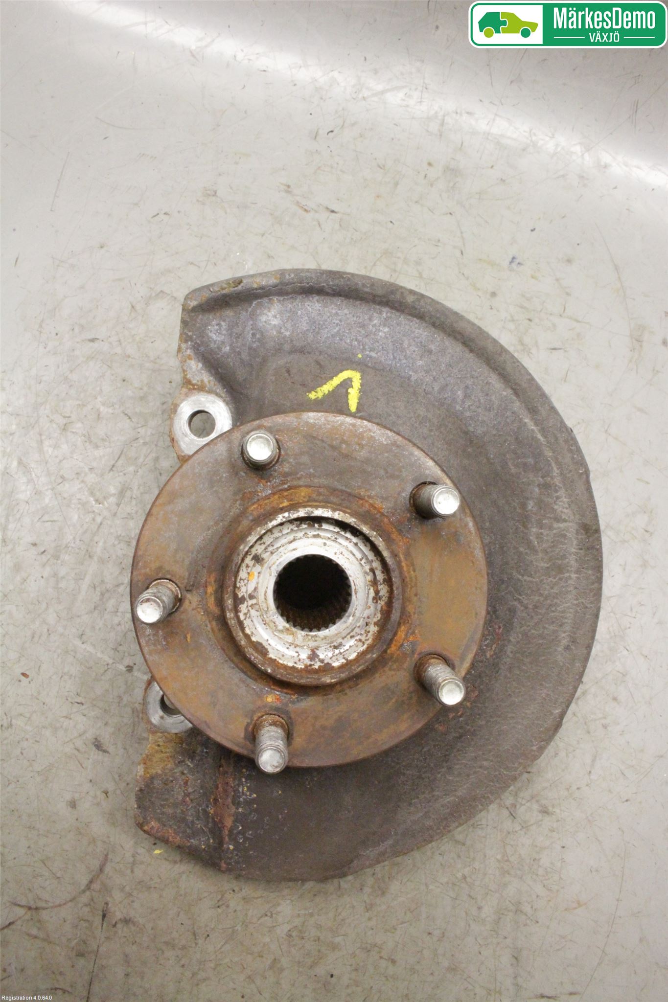 Mitsubishi OUTLANDER 07-12 Spindel Vf
