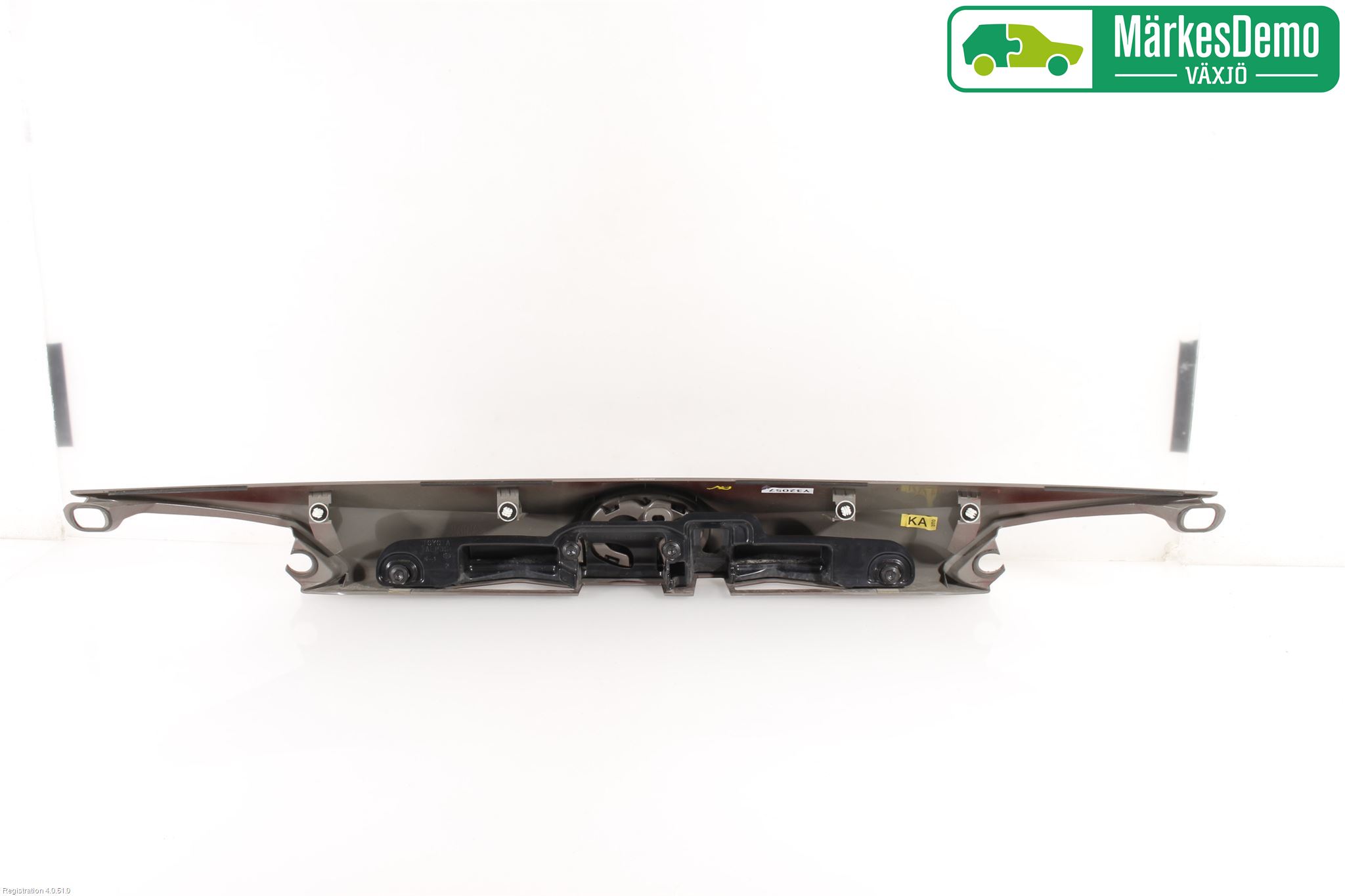 Toyota RAV4 13-18 Refleksplate - Skiltplate