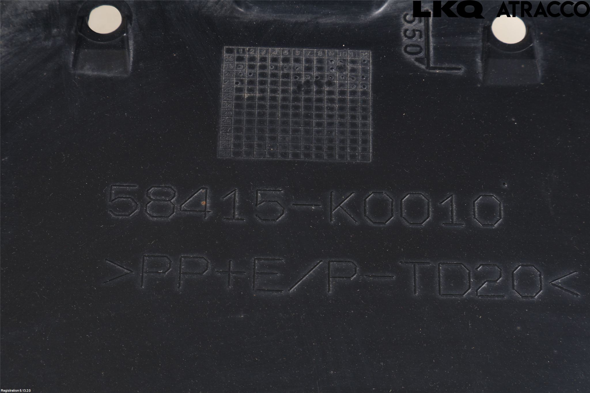 Toyota YARIS XP21 20- Bunnplate U Motor-Gear-Dørk