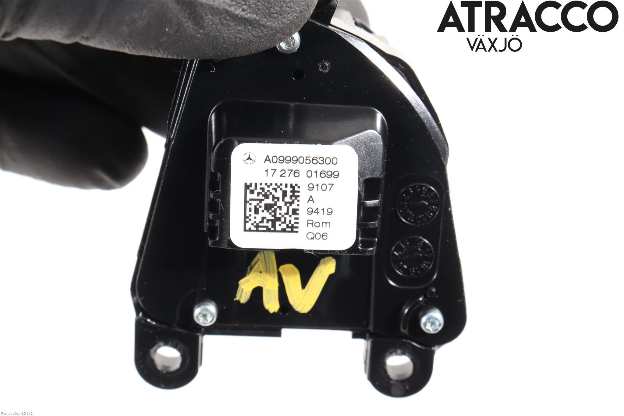 Mercedes-Benz MB E-KLASS (W213) 16-23 Bryter Ratt Radio-Stereo