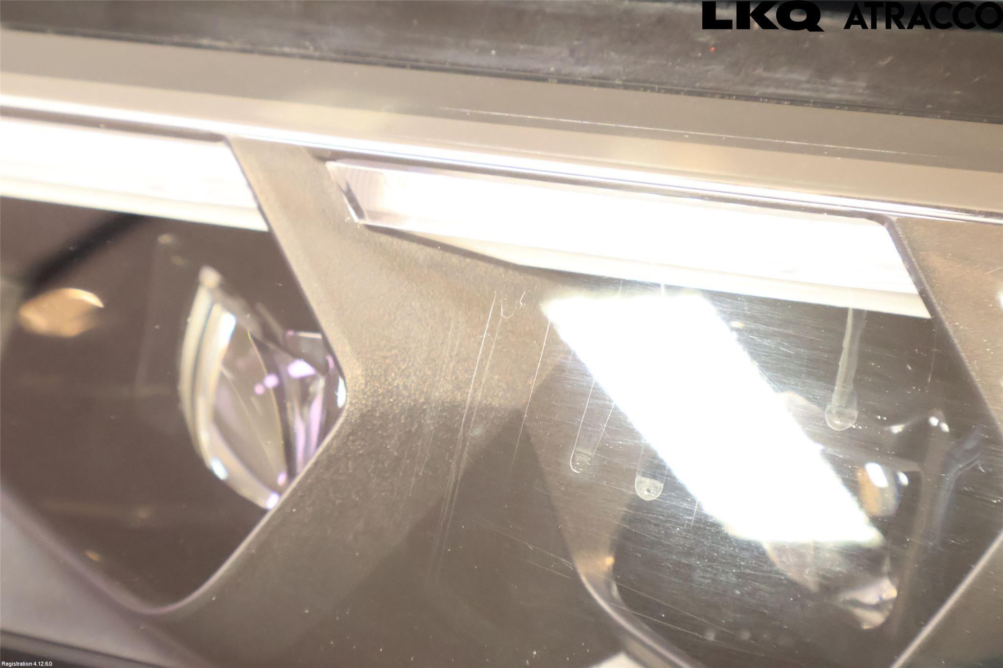 Toyota C-HR 24- Frontlykt Venstre