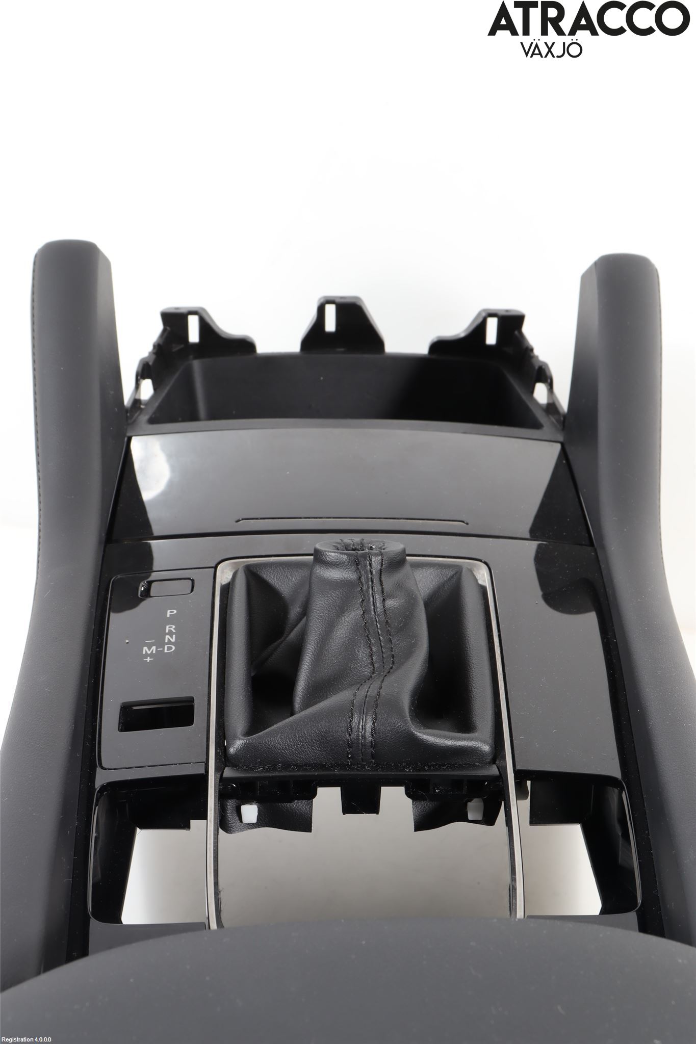 Mazda 3 IV 19- Instrumentkonsoll Gulv