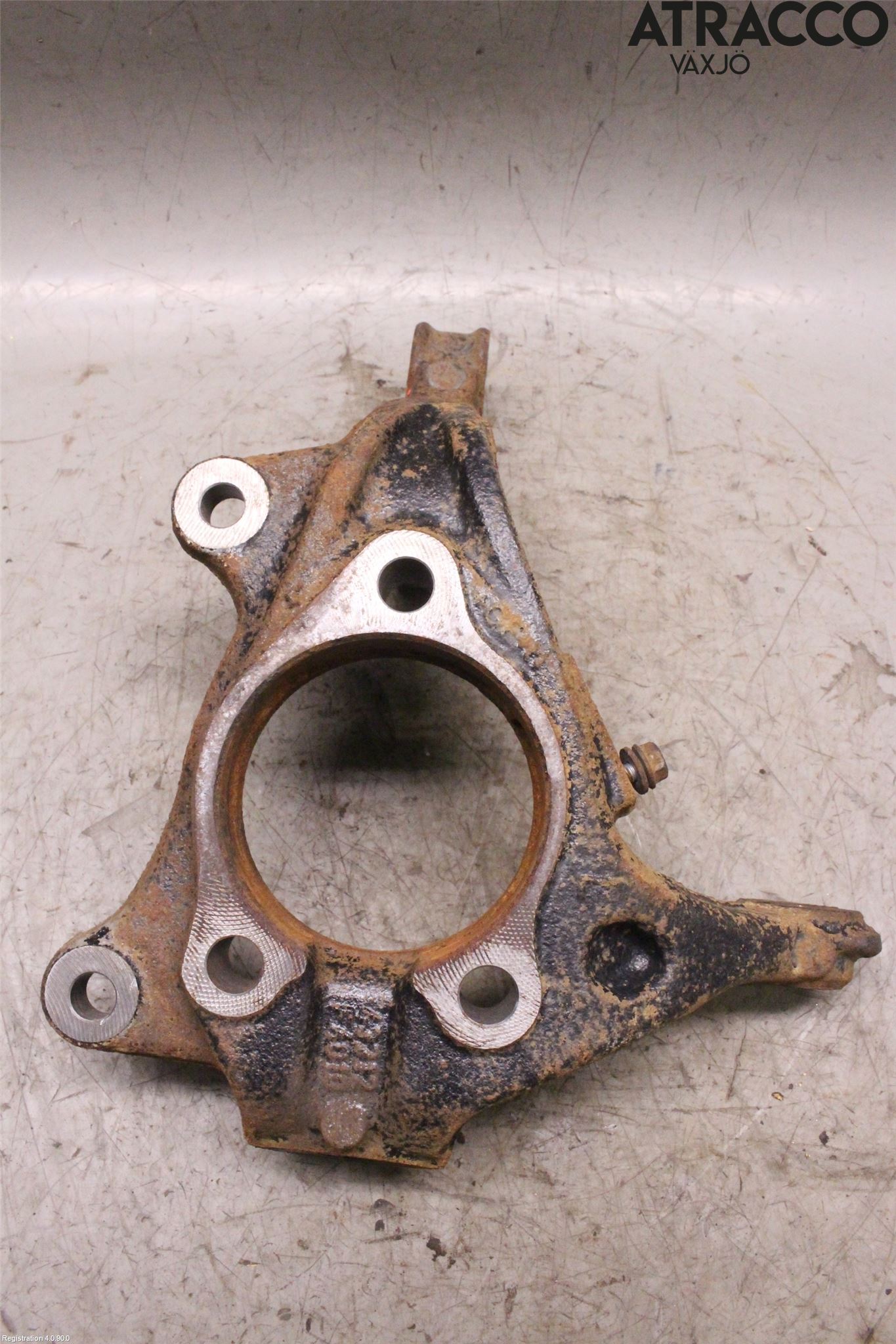 Toyota C-HR 16-23 Spindel Vf