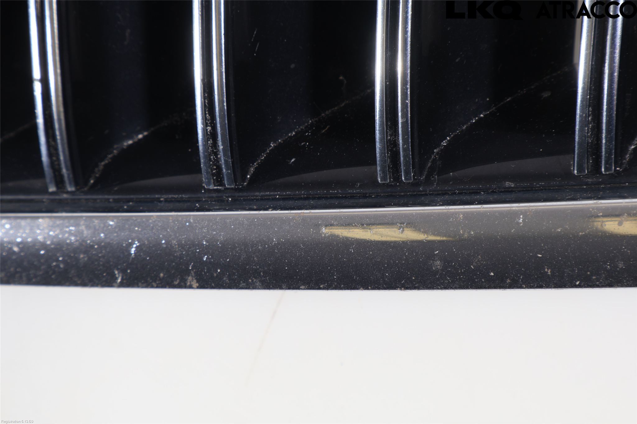 Skoda SUPERB 09-15 Grill Komplett