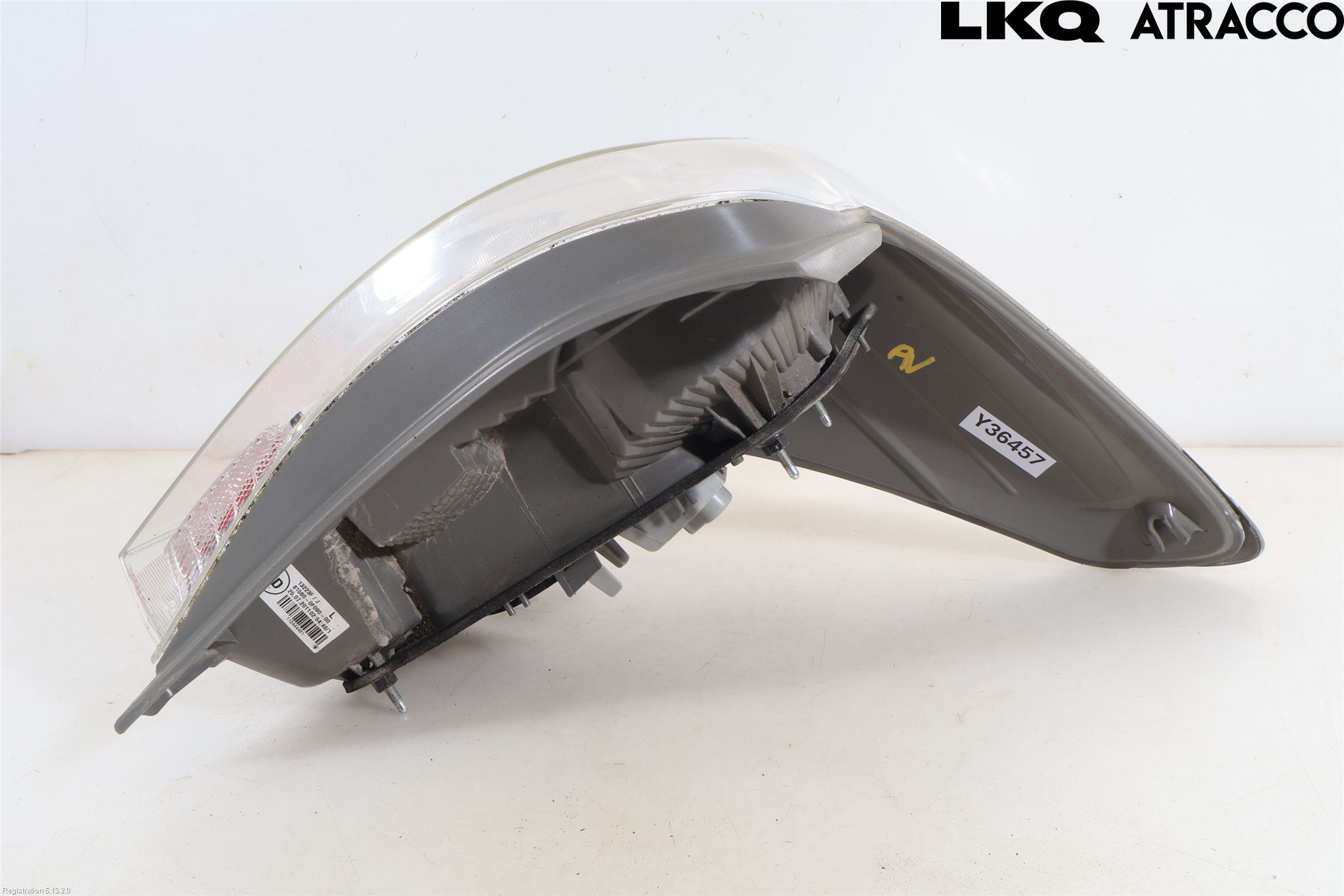 Toyota VERSO 09-18 Baklykt Venstre