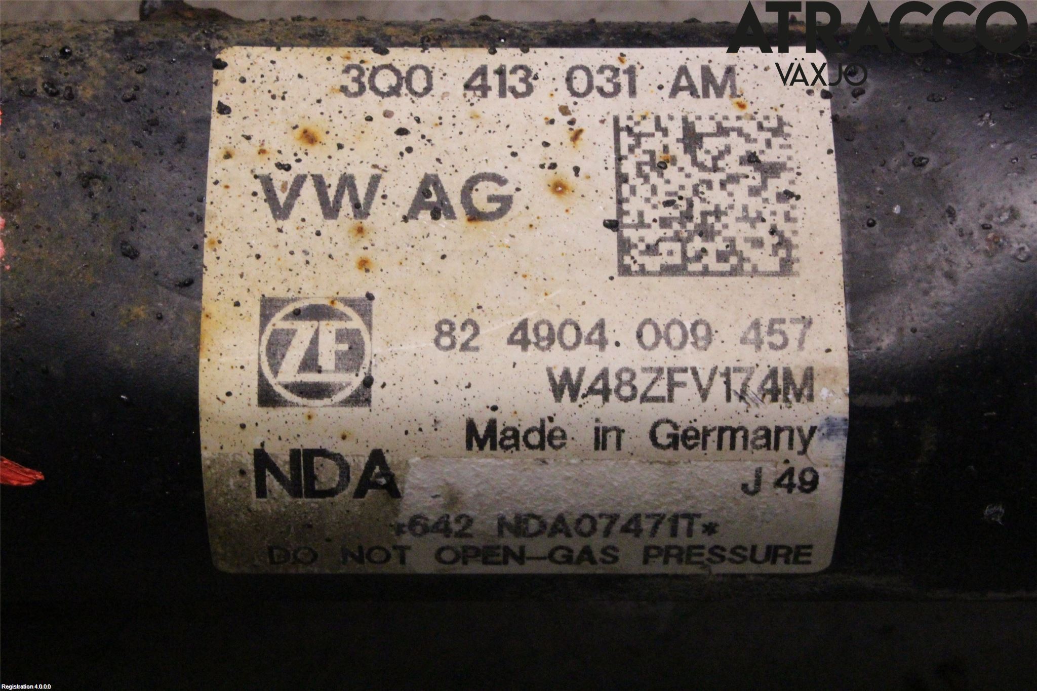 Volkswagen VW PASSAT 15-19 Fjærbein Foran Venstre