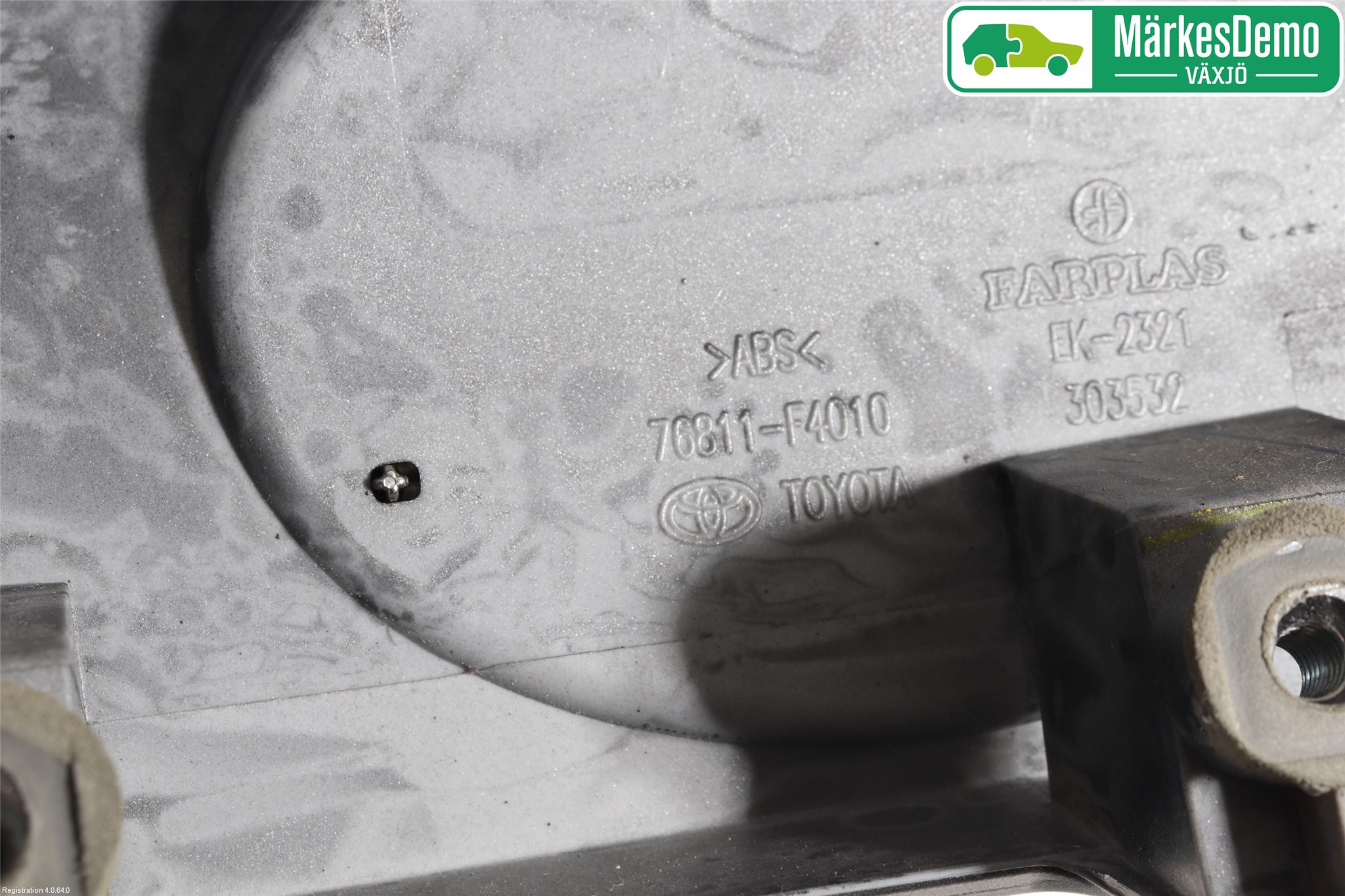 Toyota C-HR 16-23 Refleksplate - Skiltplate