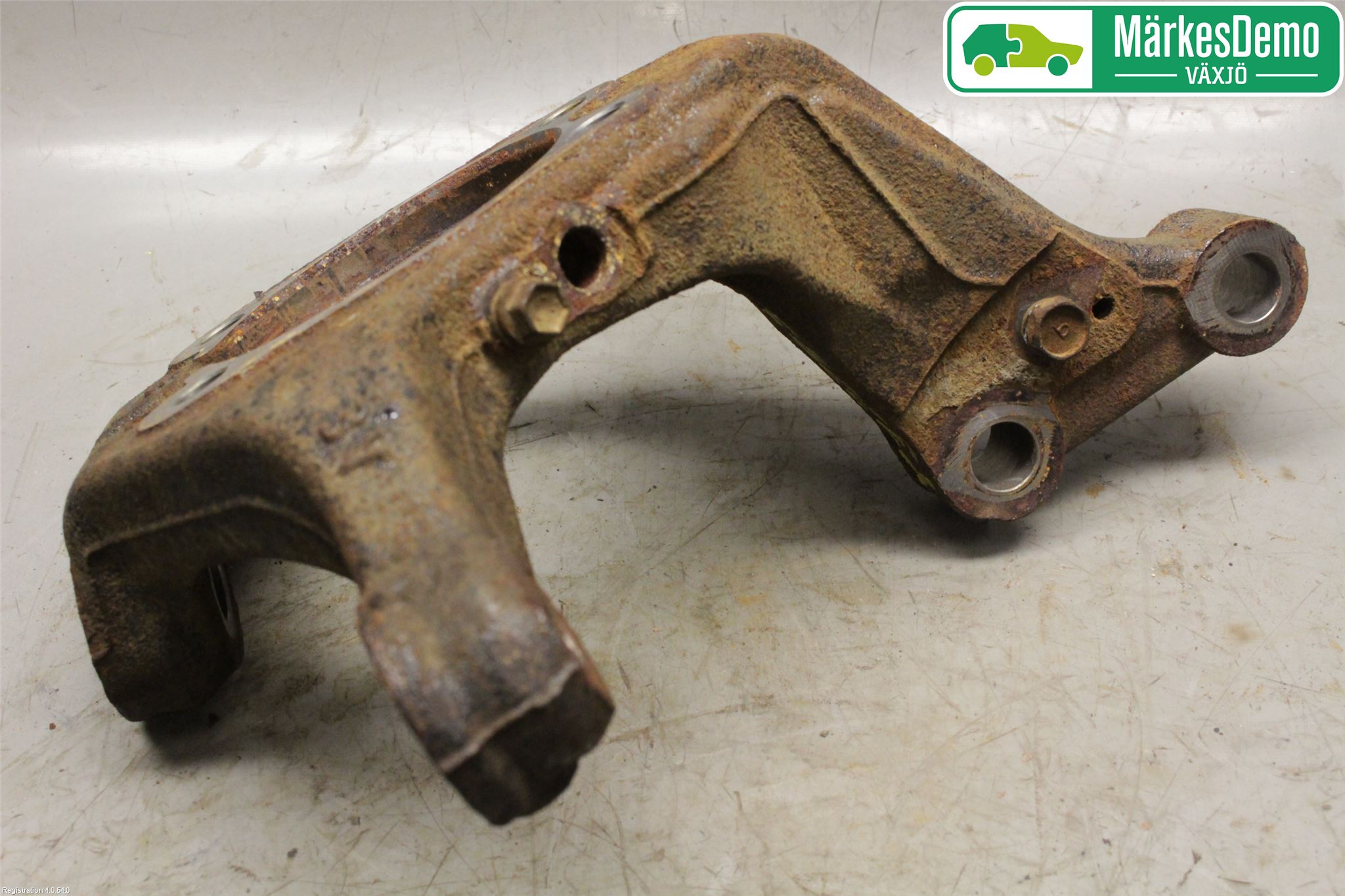 Toyota RAV4 13-18 Spindel Vf