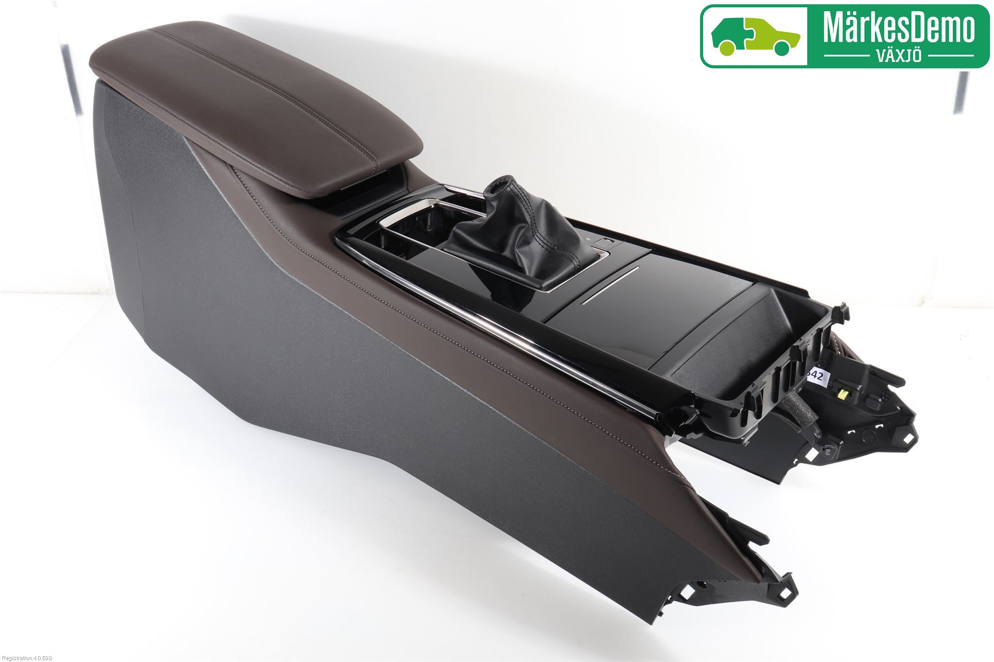 Mazda CX-30 20- Instrumentkonsoll Gulv