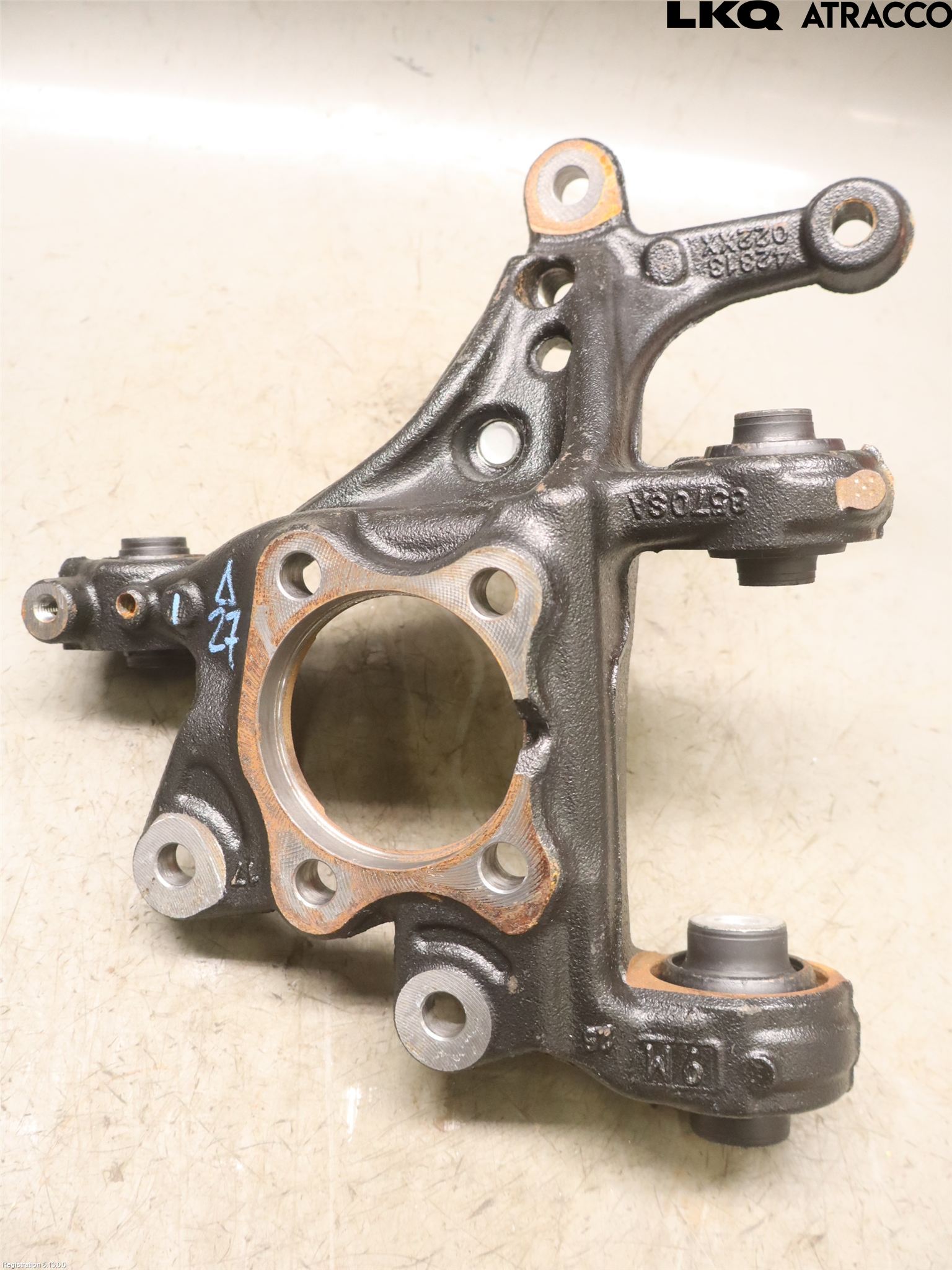 Toyota COROLLA 19- Spindel Hb