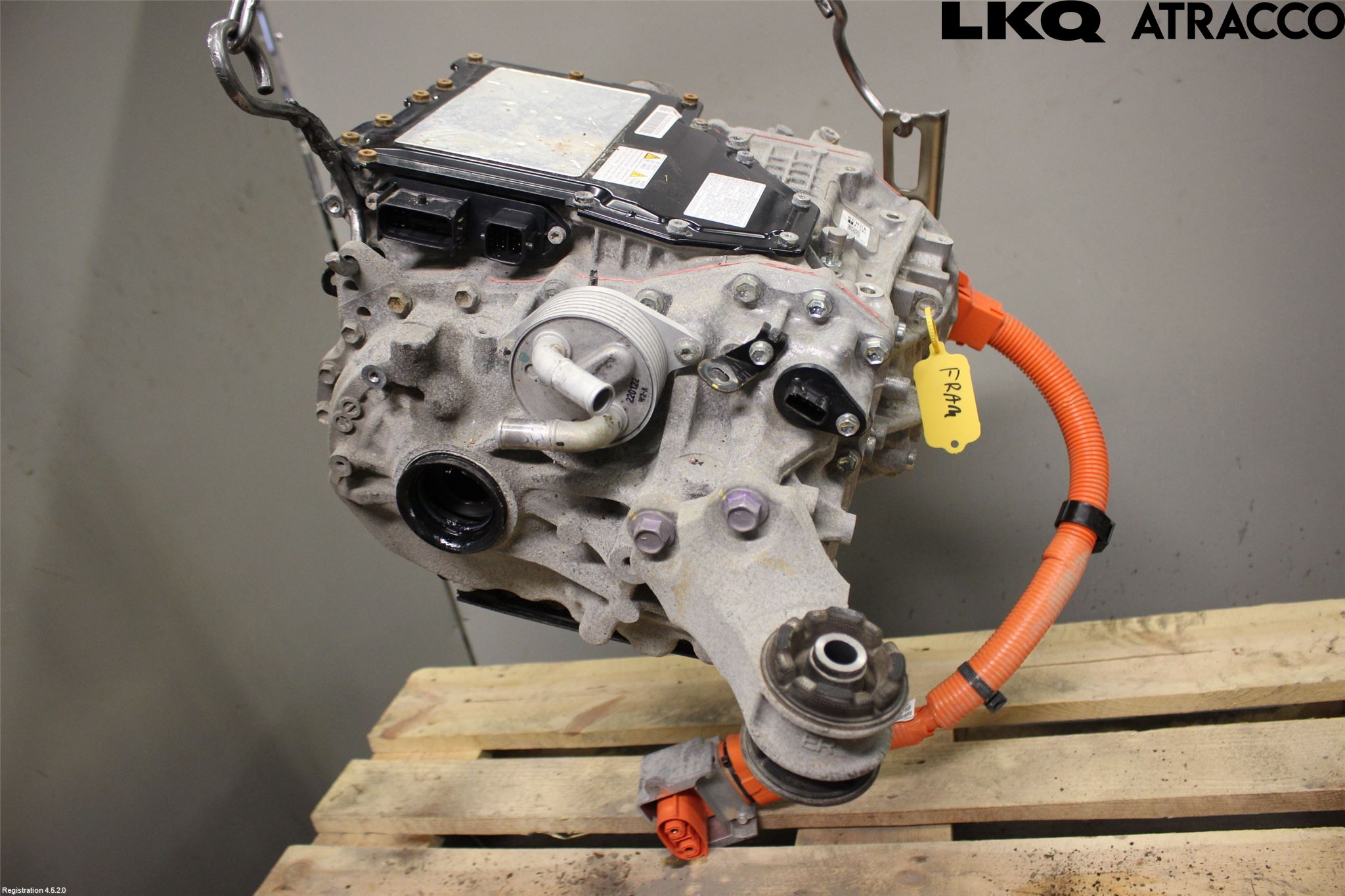 Toyota bZ4X EA10 22- Navgir Elektrisk