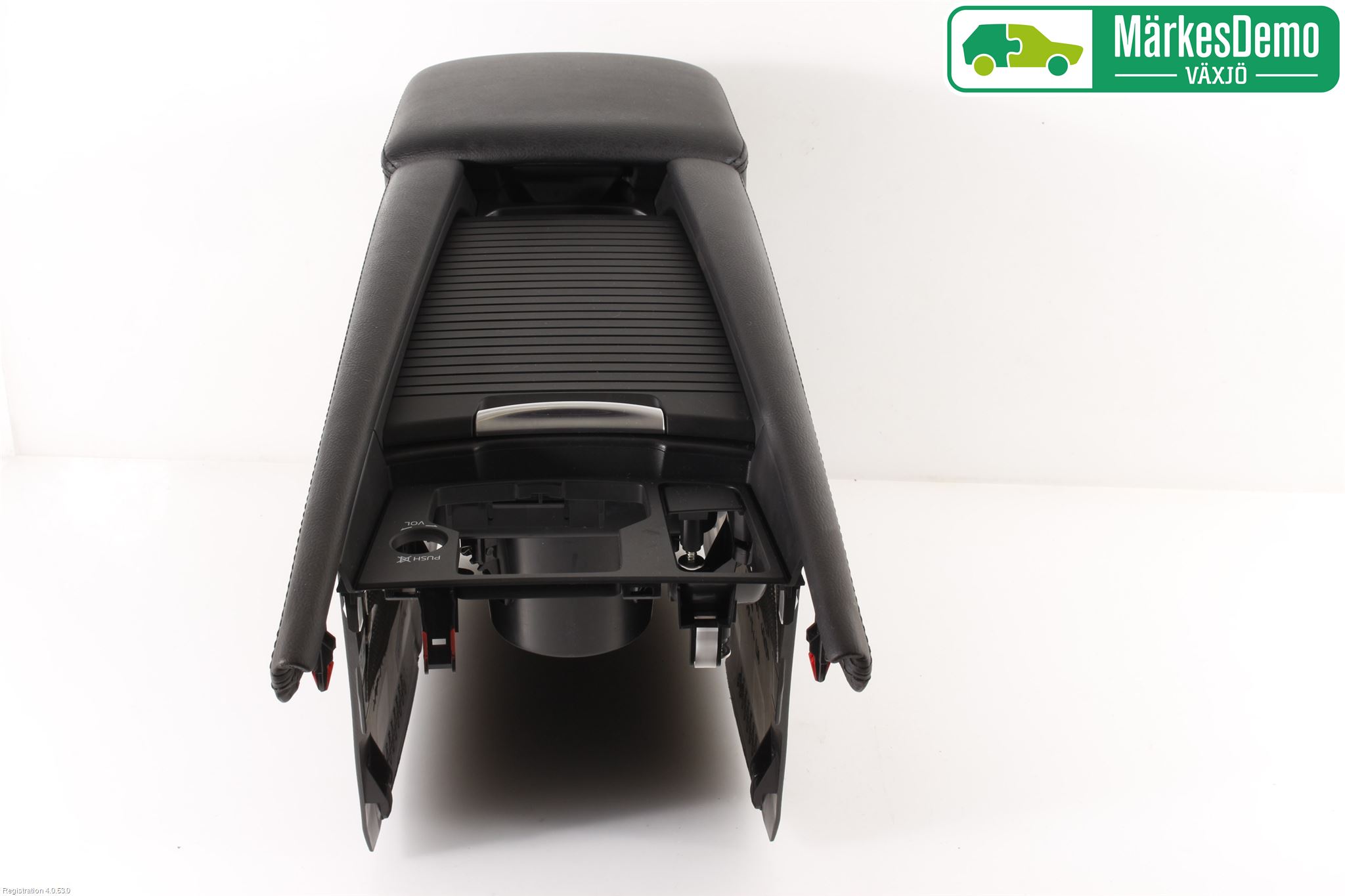 Mazda 3 III 14-19 Instrumentkonsoll Gulv