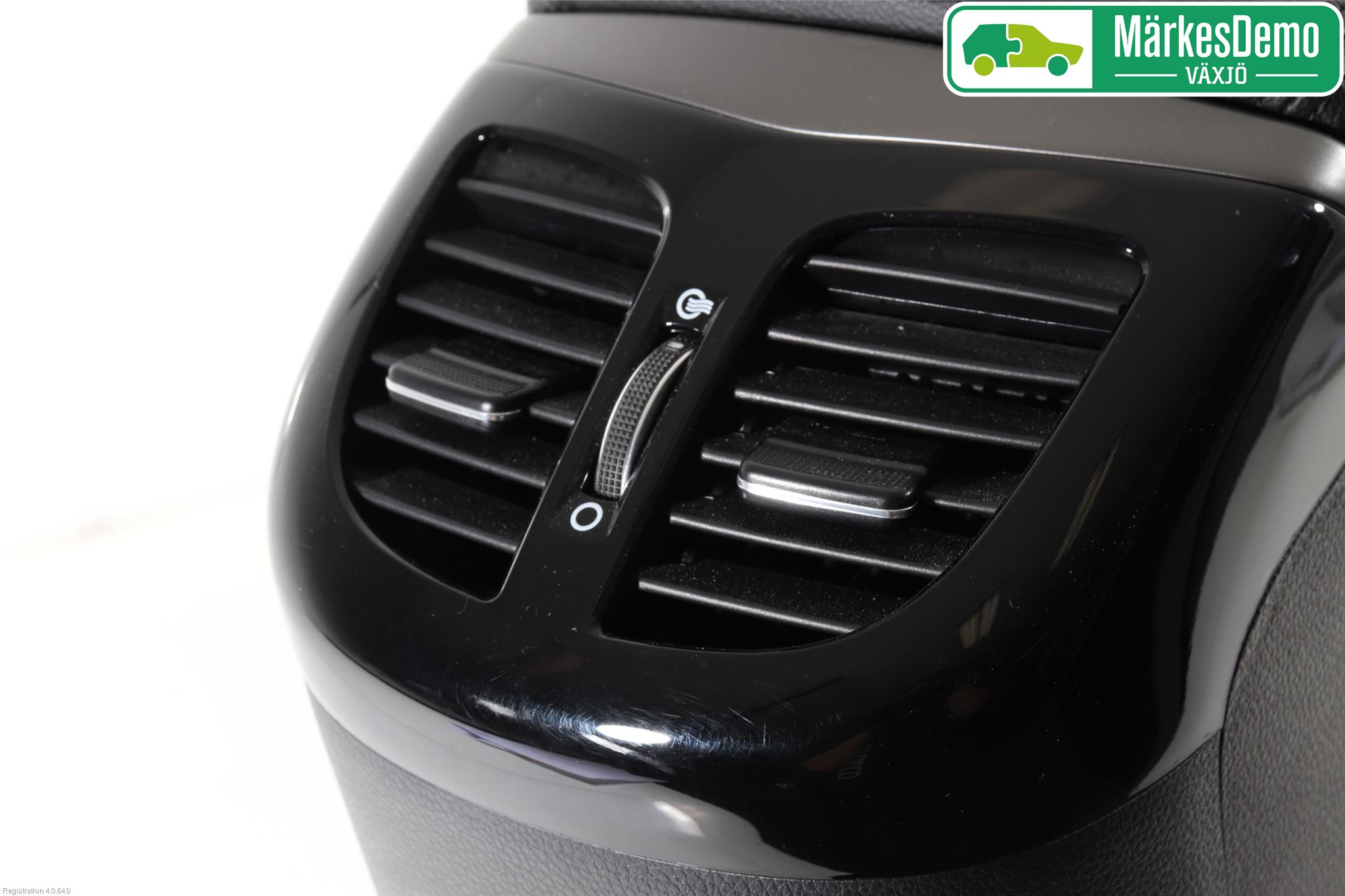 Hyundai i40 16-18 Instrumentkonsoll Gulv