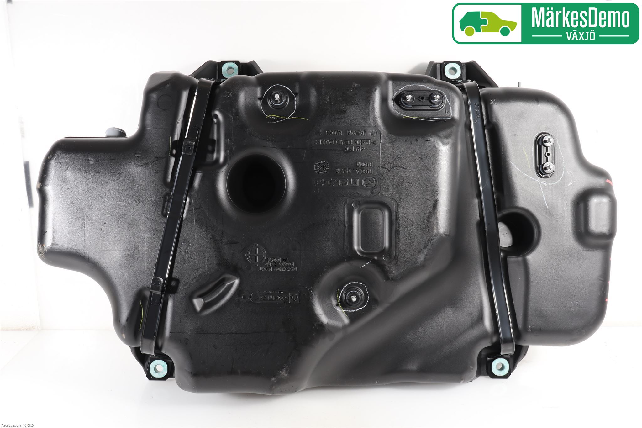 Mazda 3 IV 19- Drivstofftank