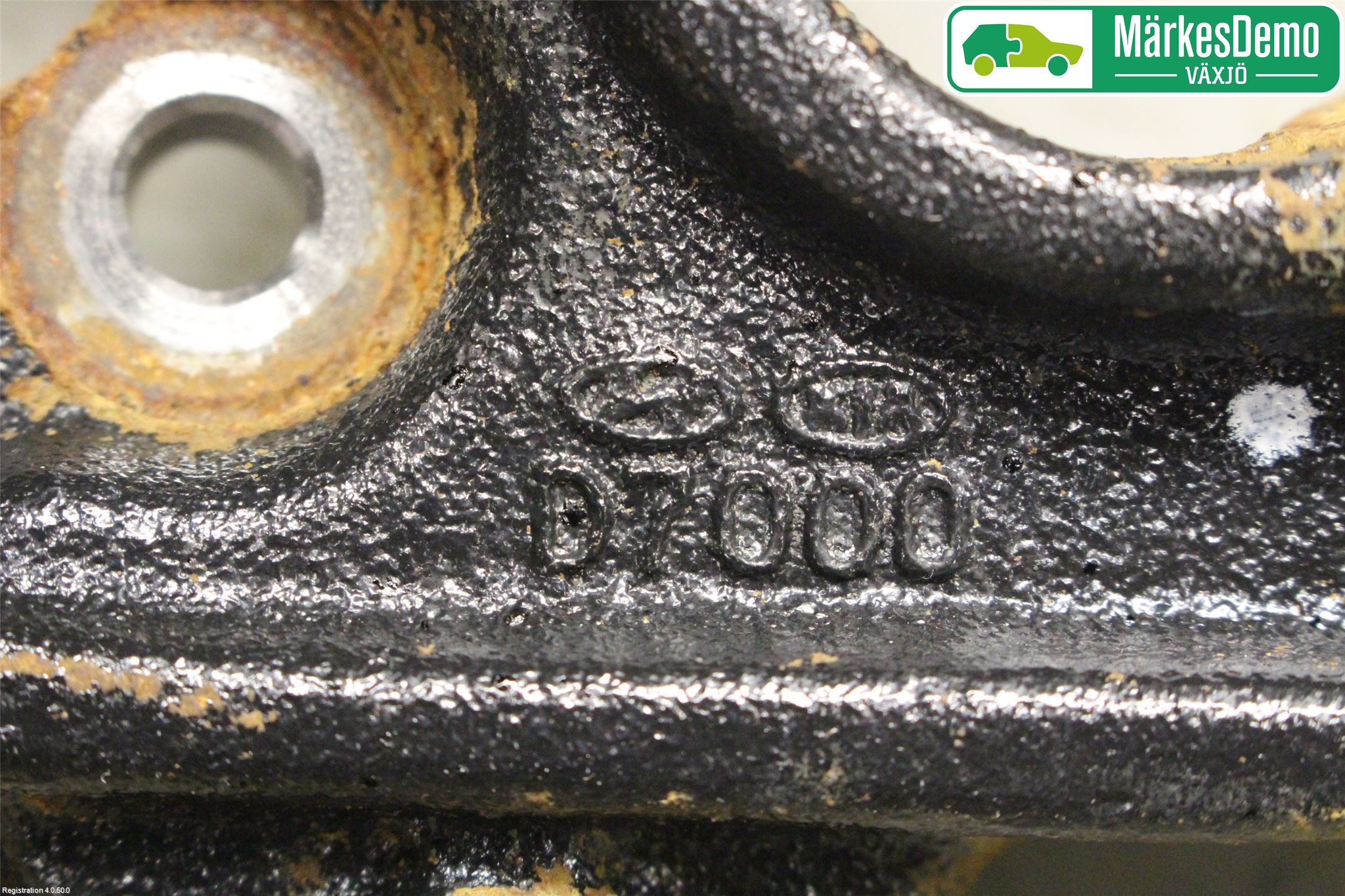 Hyundai TUCSON 05- Spindel Vb