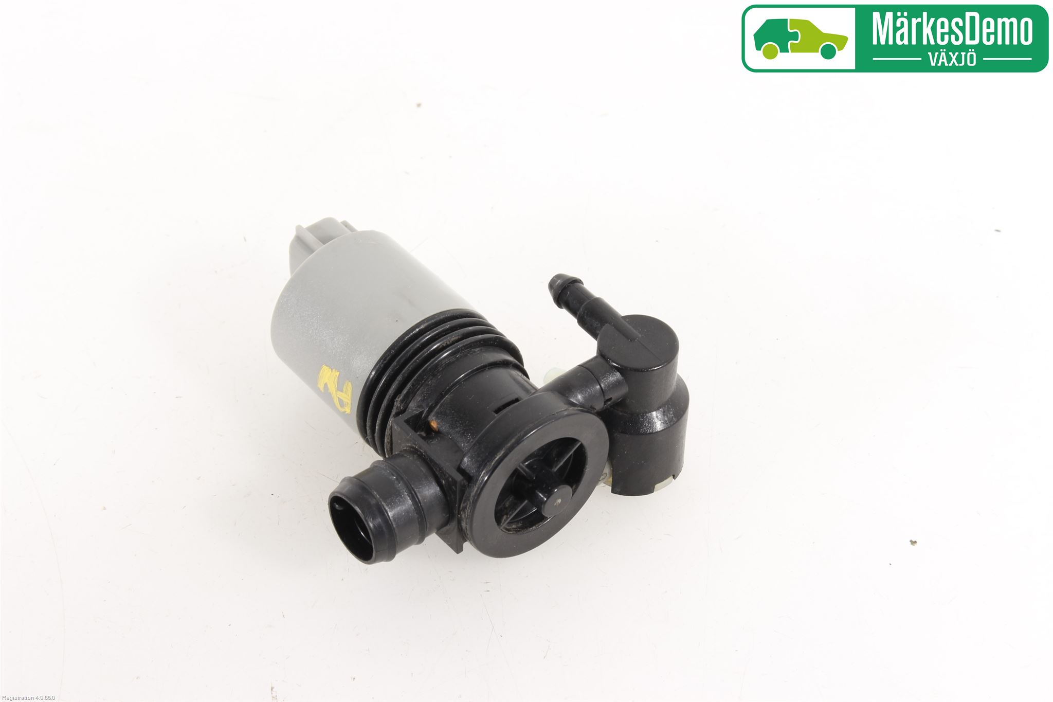 Toyota AURIS 13-19 Spylerpumpe Frontrute