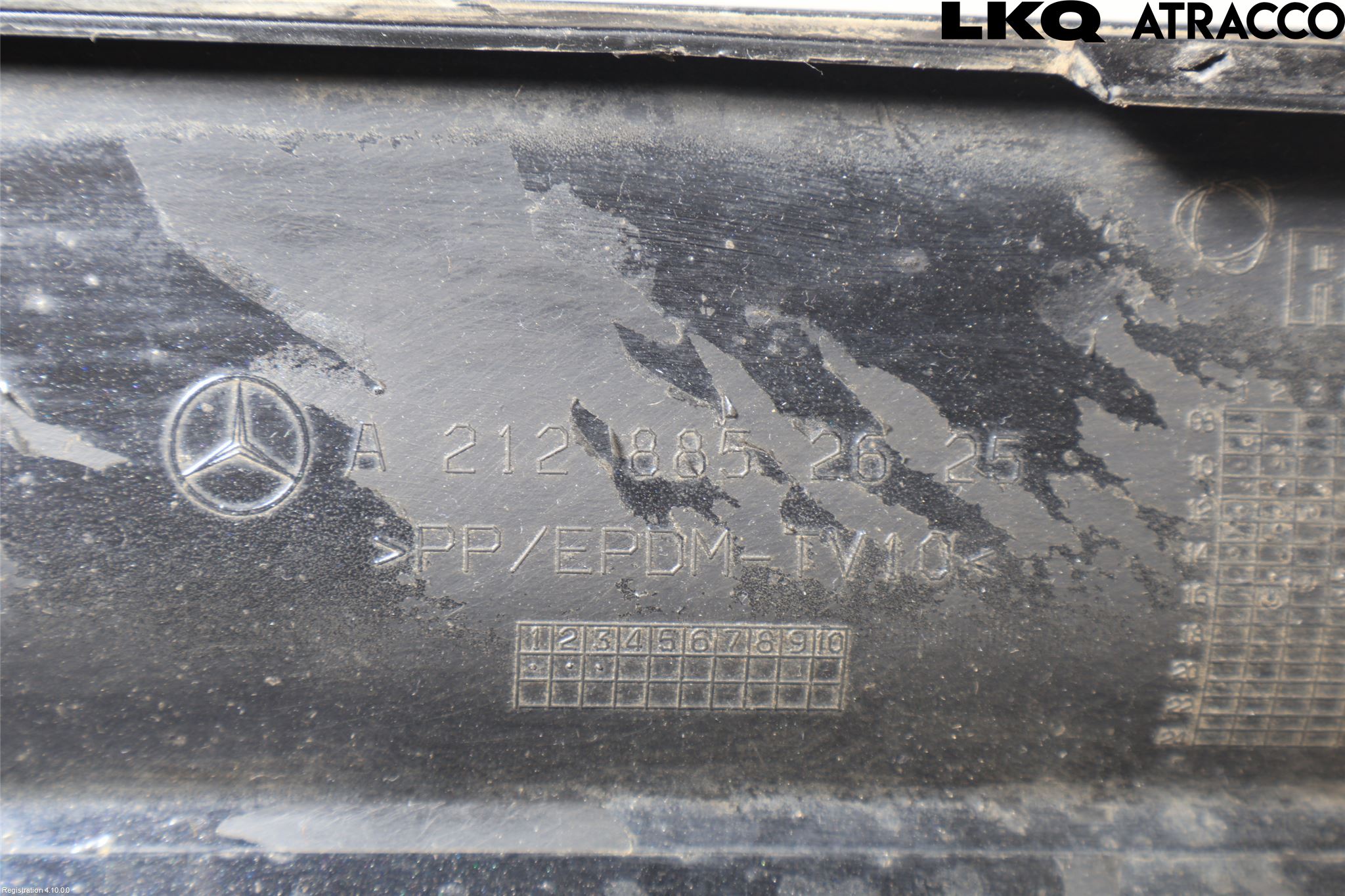Mercedes-Benz MB E-KLASS (W212) 09-16 Støtfanger Bak Midt Del