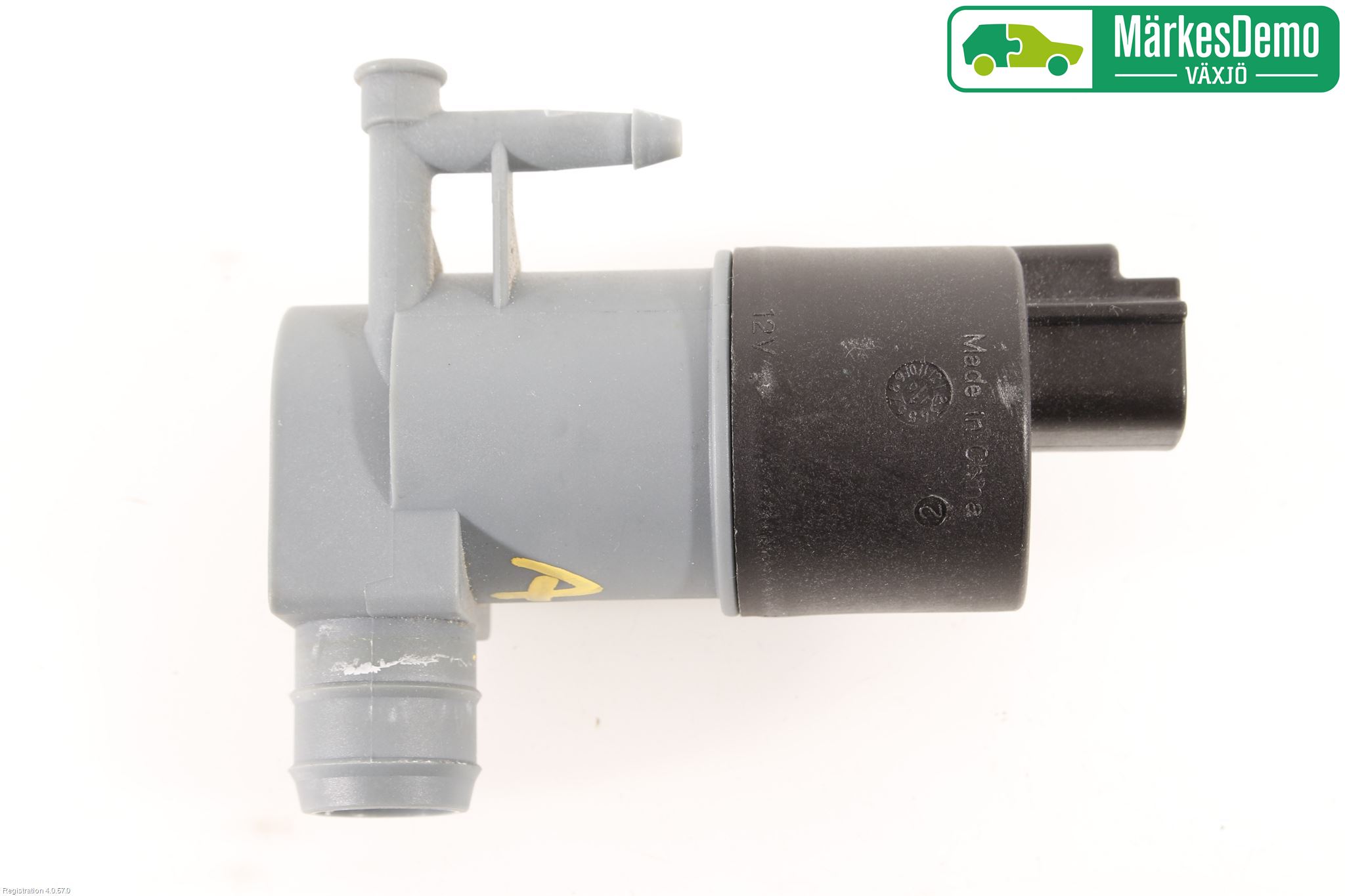 Toyota YARIS XP130 15-20 Spylerpumpe Frontrute
