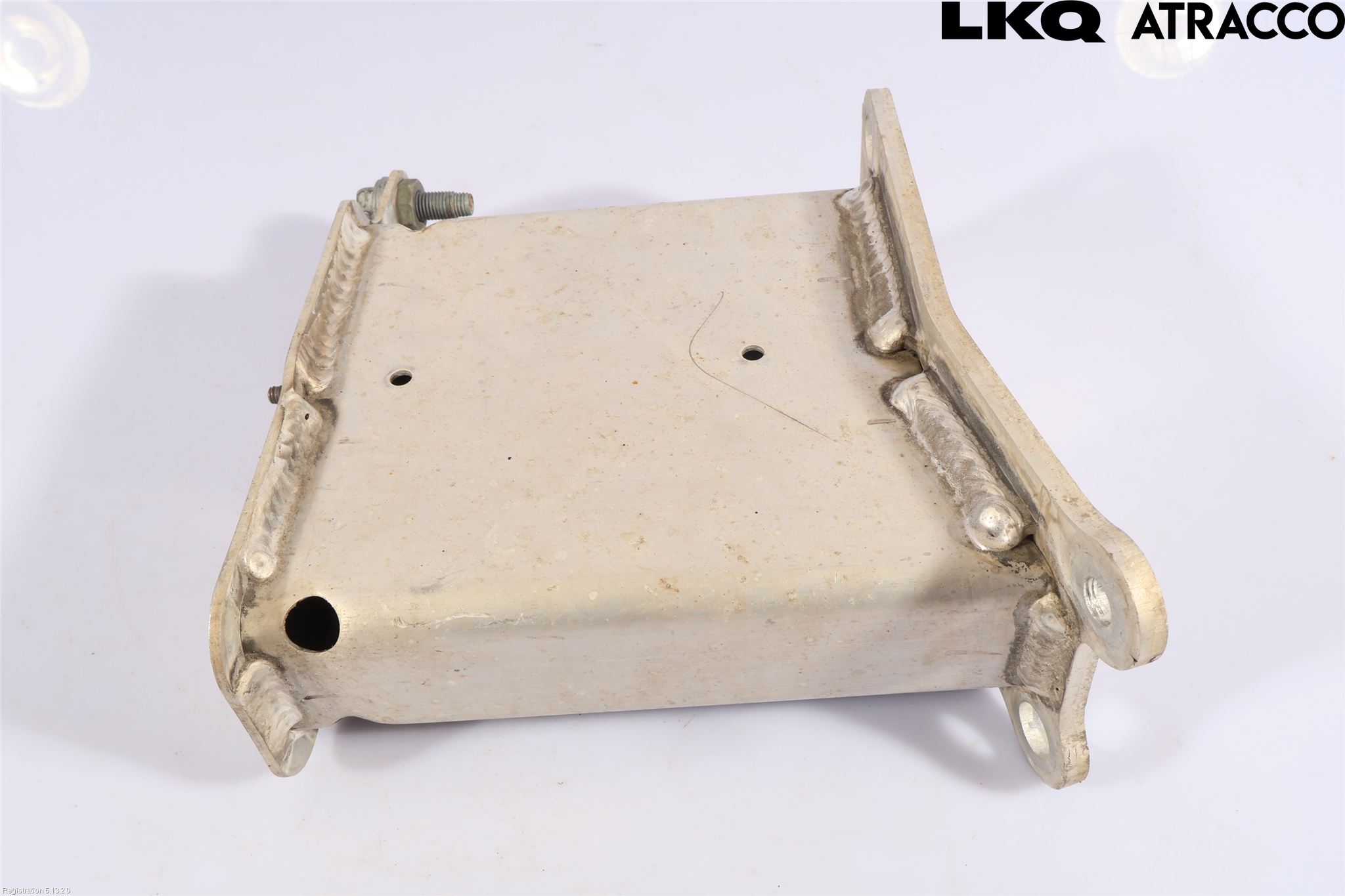 Toyota bZ4X EA10 22- Støtfanger Foran Feste