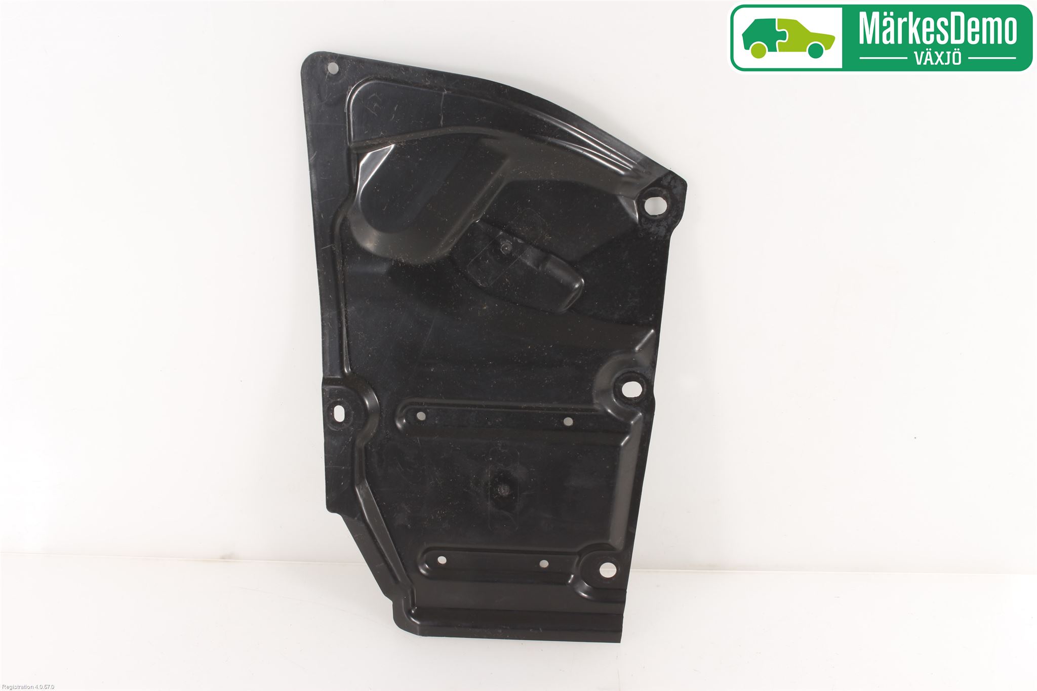 Toyota AURIS 13-19 Bunnplate U Motor-Gear-Dørk