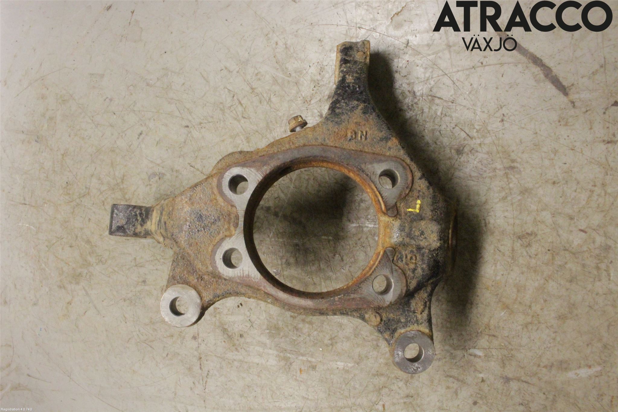 Toyota RAV4 13-18 Spindel Vf