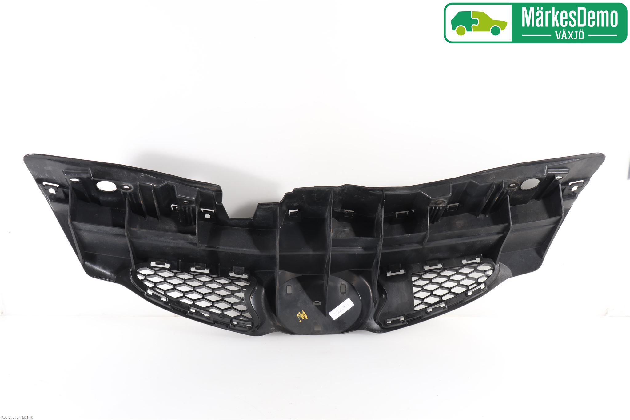 Toyota AYGO 06-14 Grill Komplett