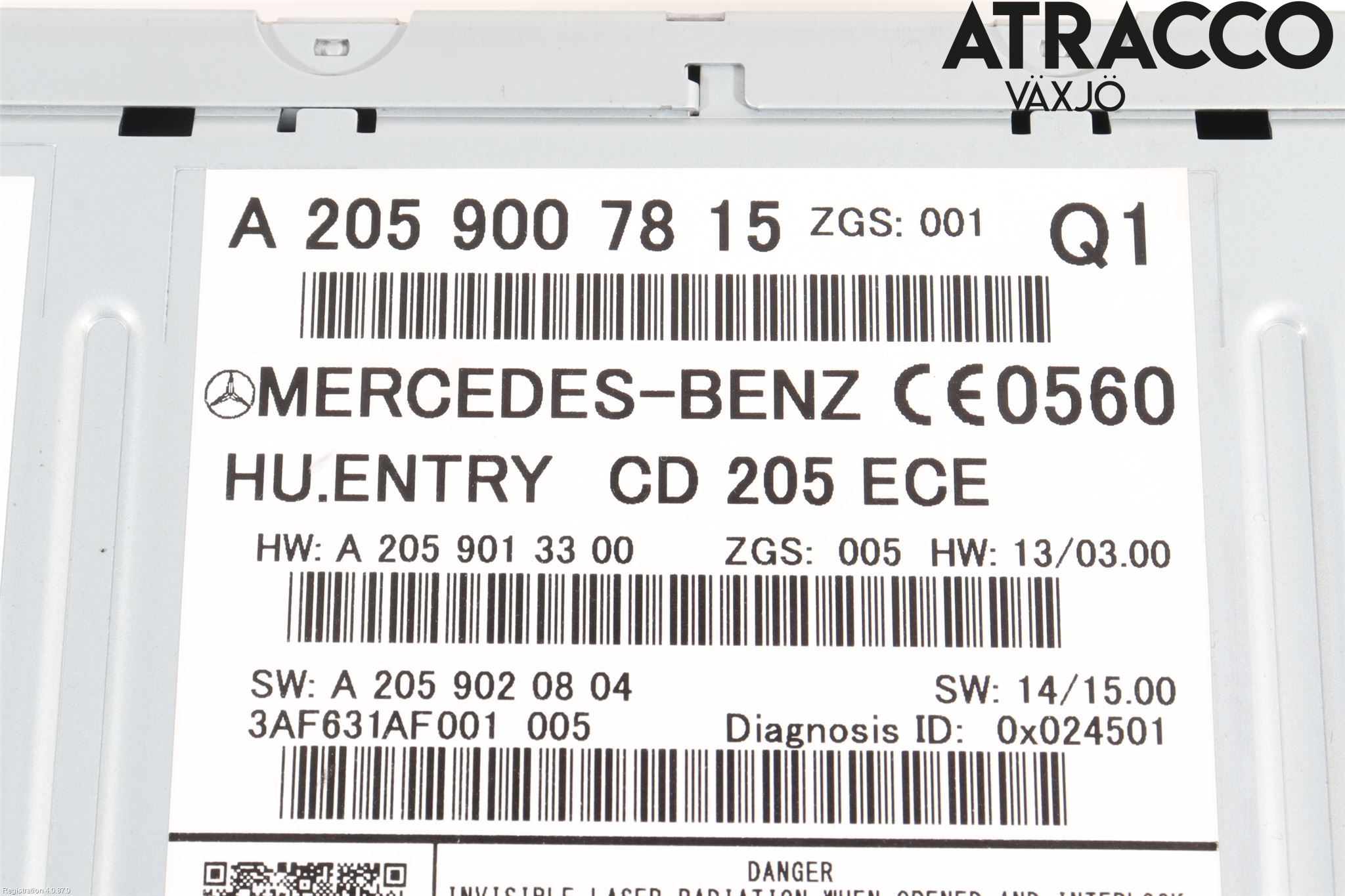 Mercedes-Benz MB C-KLASS (W205) 14-21 Stereo Radio Med Cd