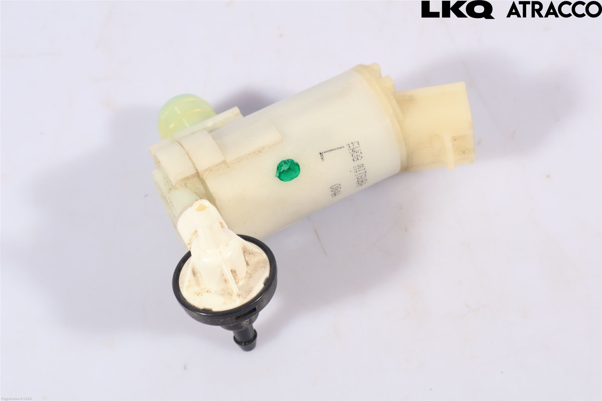 Mitsubishi OUTLANDER 13-21 Spylerpumpe Frontrute