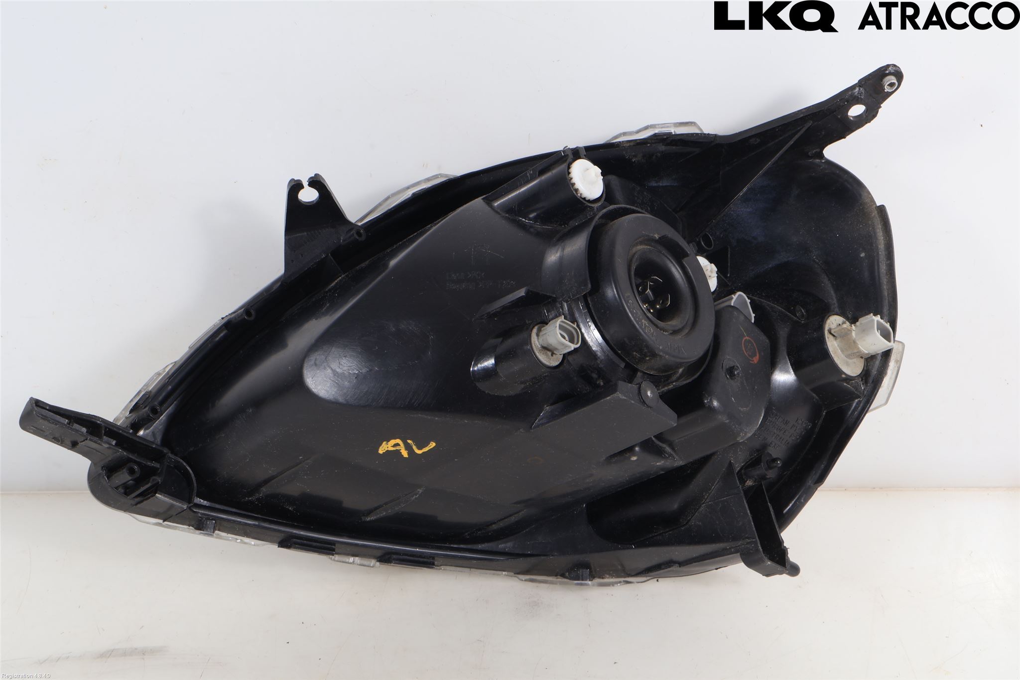 Toyota YARIS P1 99-03 Frontlykt Høyre