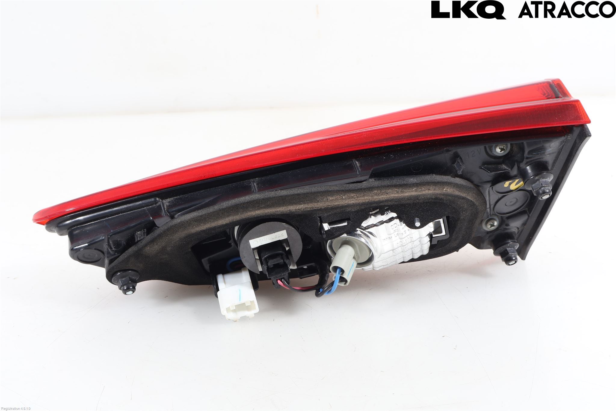 Toyota YARIS XP130 15-20 Baklykt Venstre  På Luke(Indre
