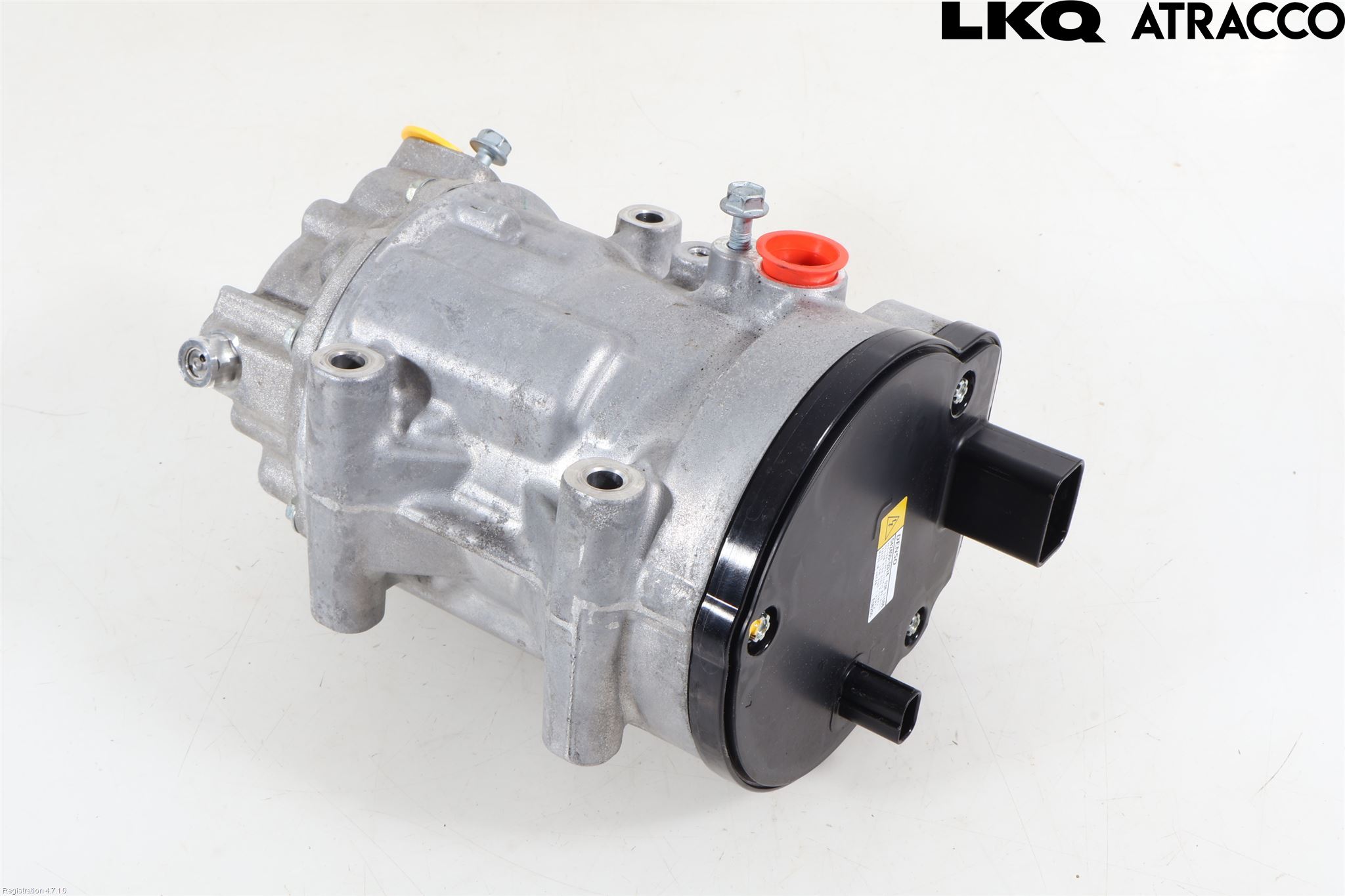 Toyota COROLLA CROSS XG10 22- Varme Ac Kompressor