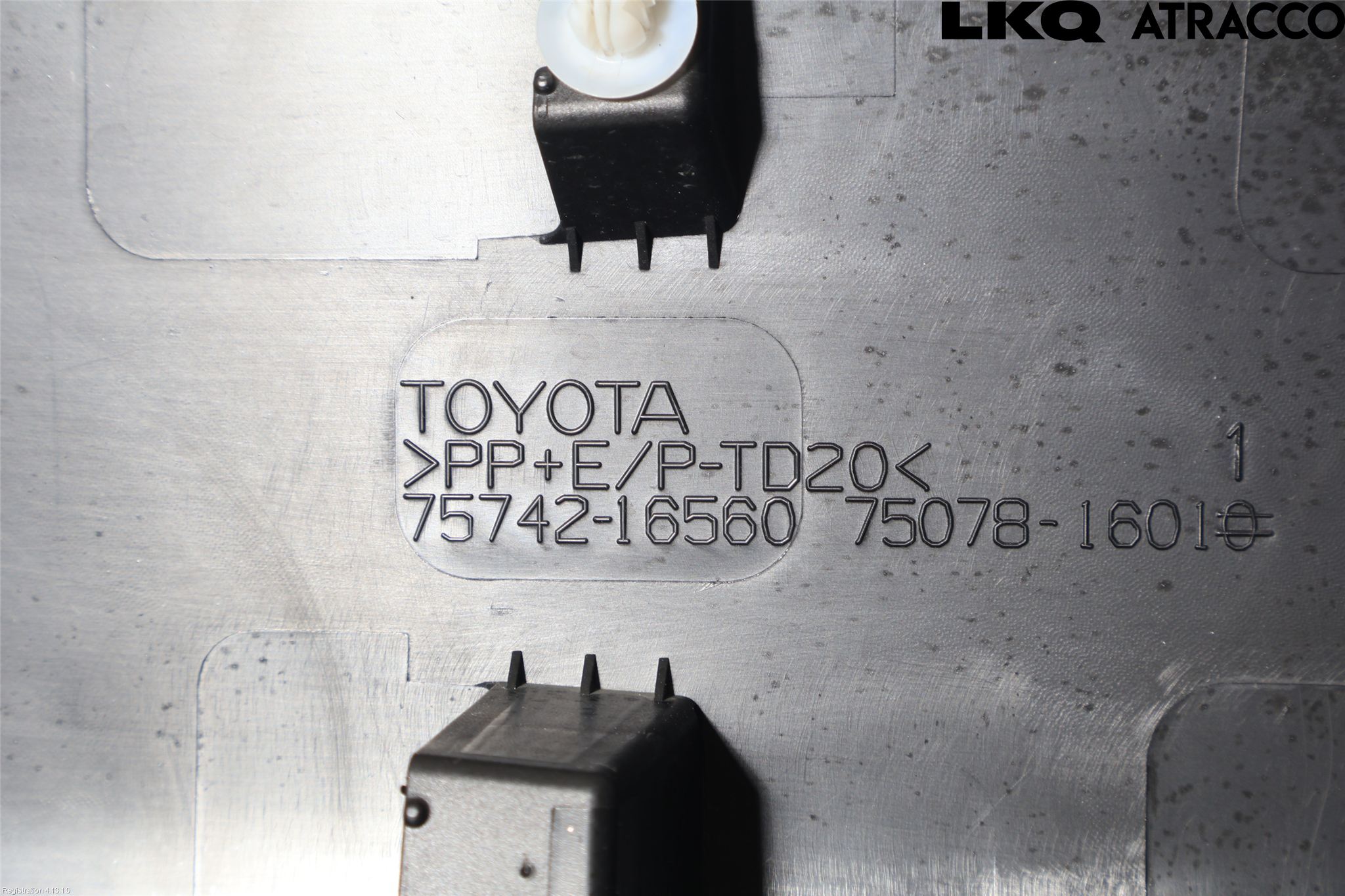Toyota COROLLA CROSS XG10 22- Dør Dekorlist Vb