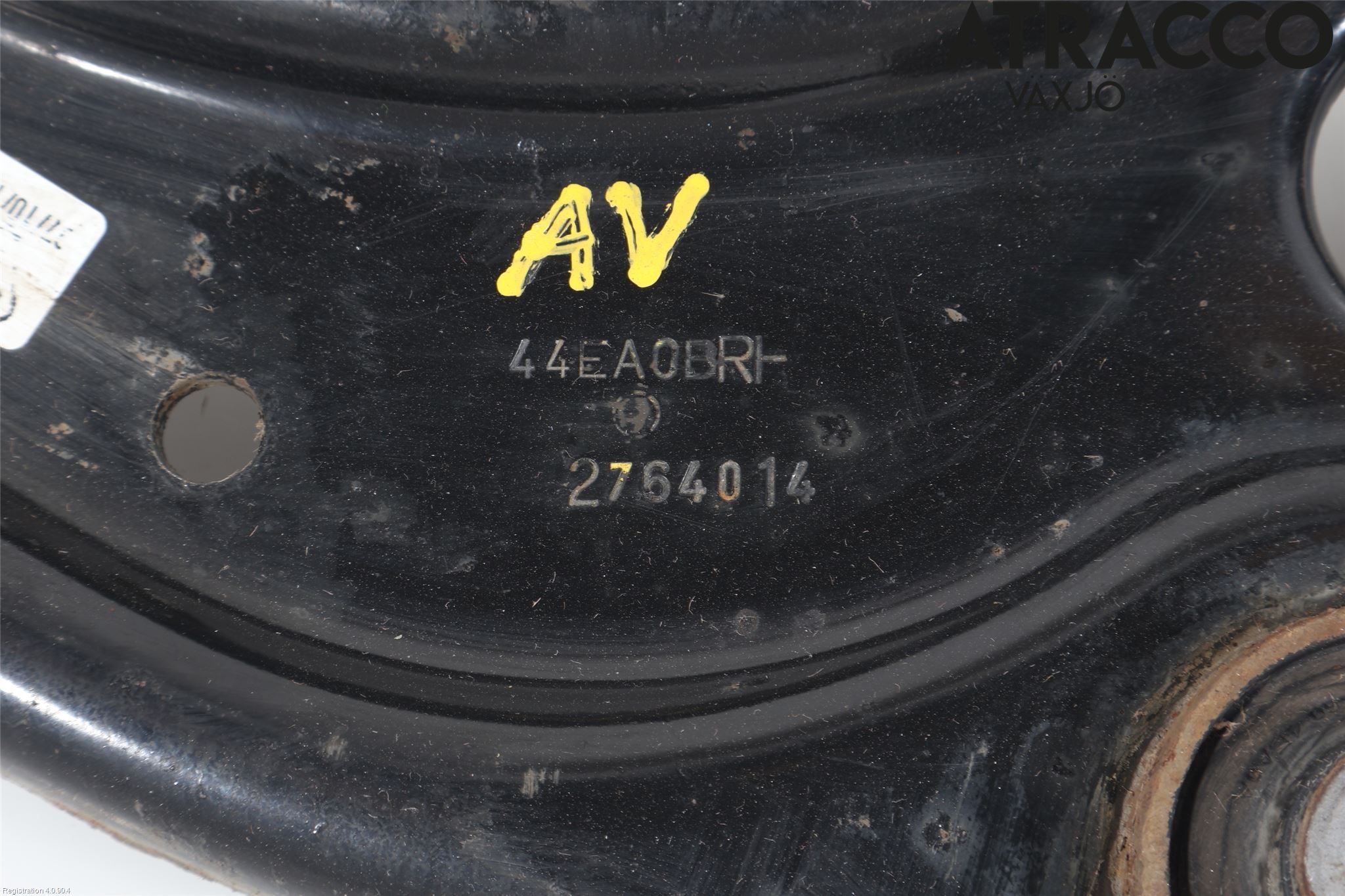 Nissan QASHQAI 14-17 Bærearm Foran Høyre Nedre