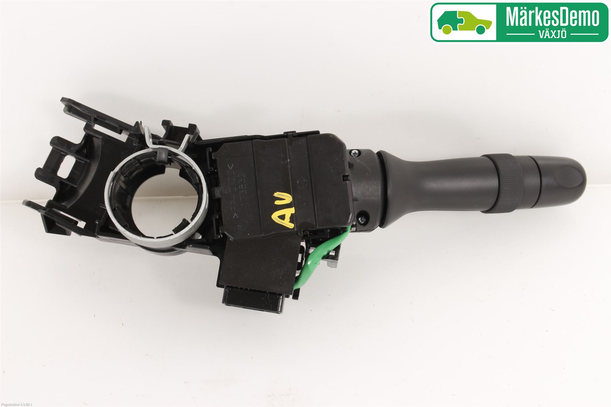Toyota YARIS XP130 15-20 Bryter Ratt Blinklys - Lys